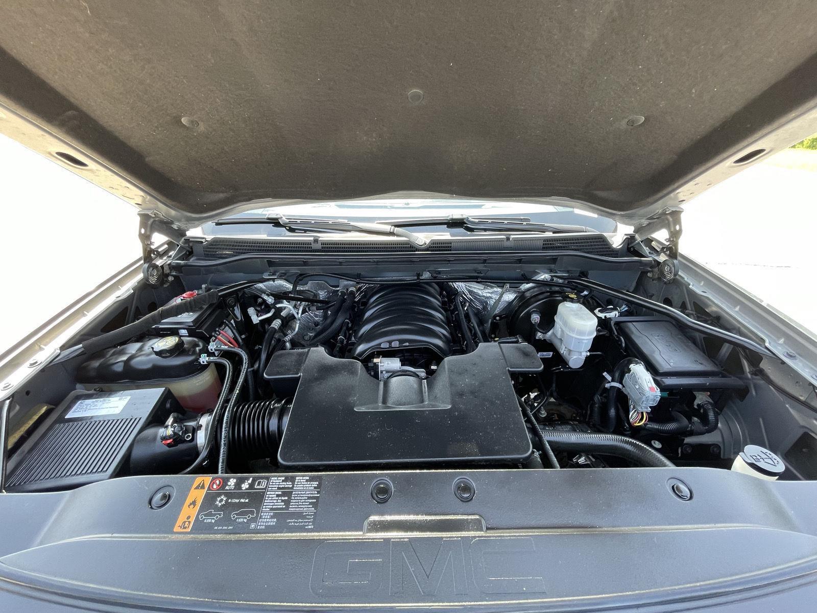 Vehicle photo 33