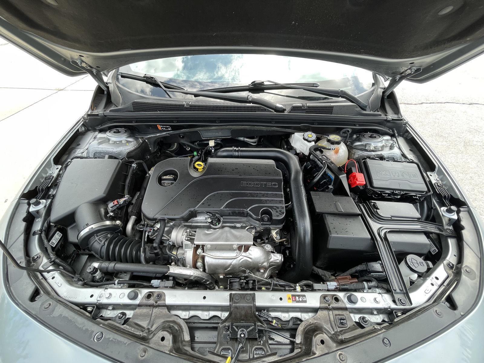 Vehicle photo 34