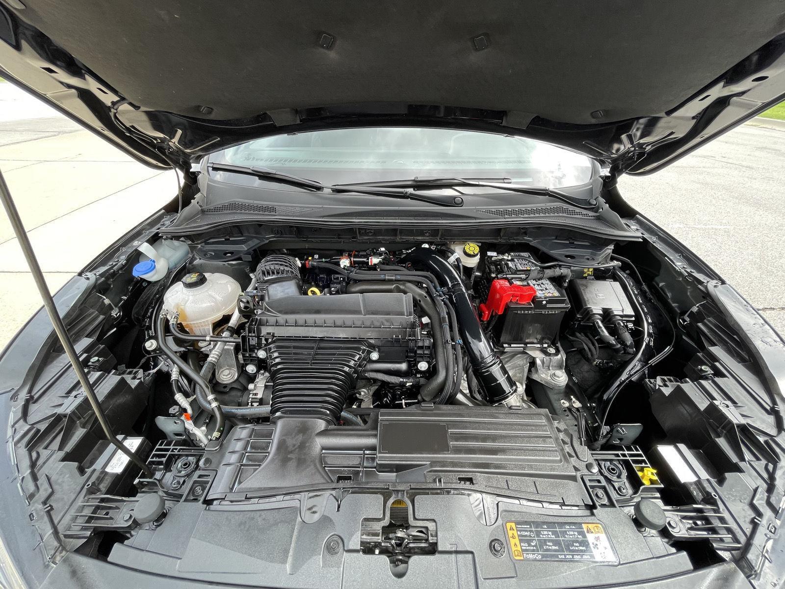 Vehicle photo 34