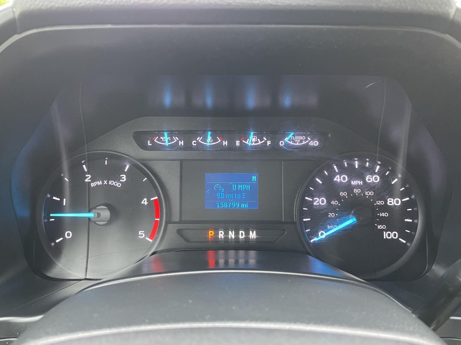 Vehicle photo 15