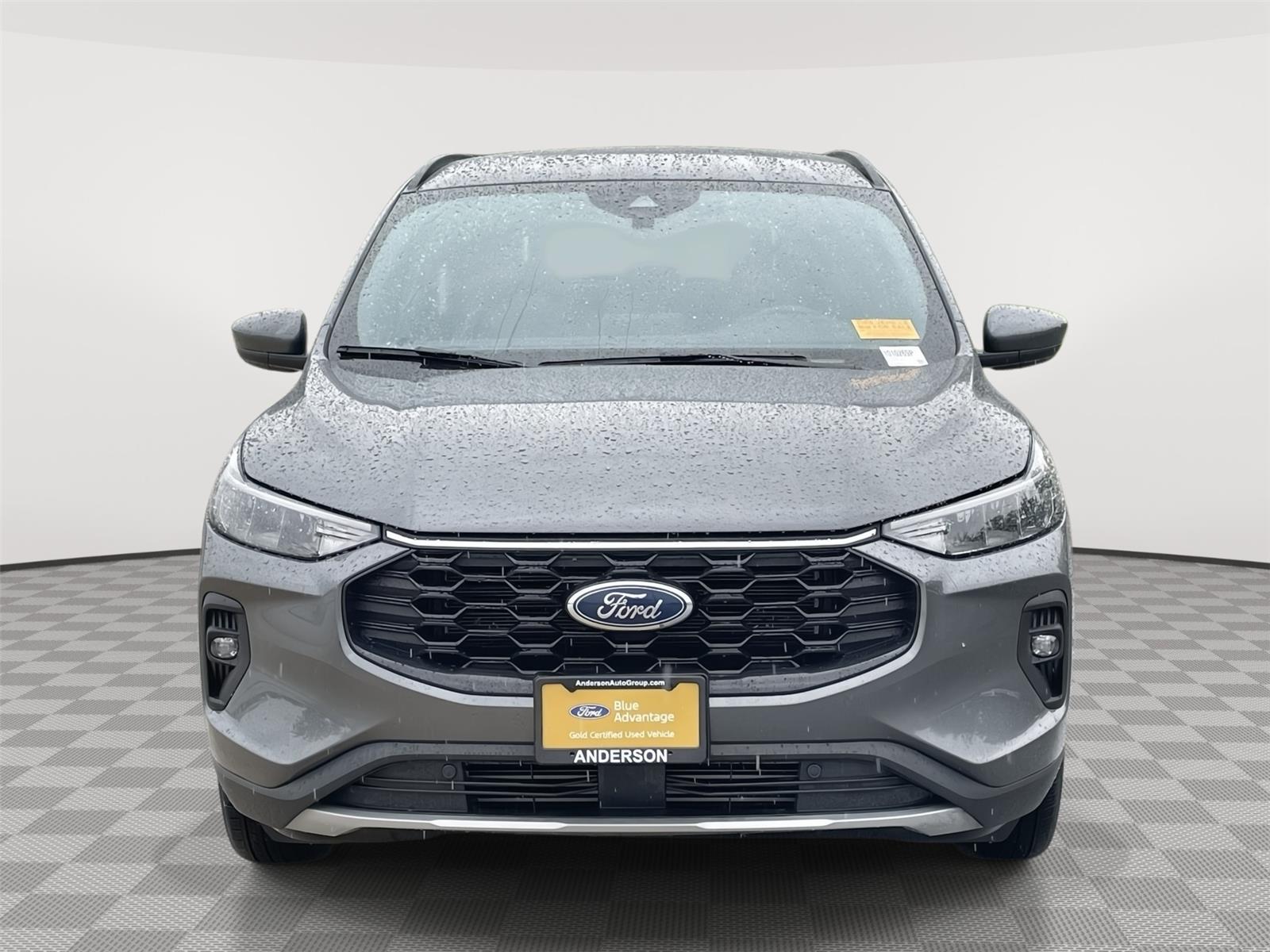 Vehicle photo 4