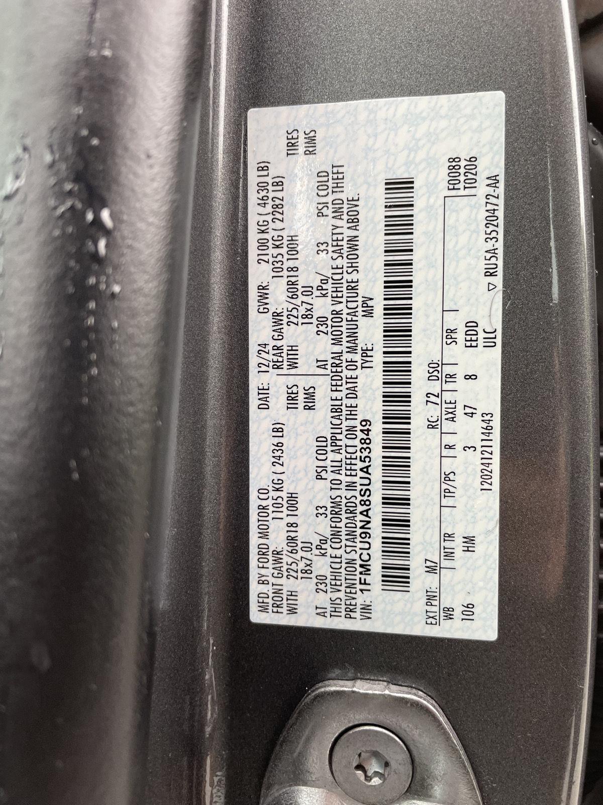 Vehicle photo 32