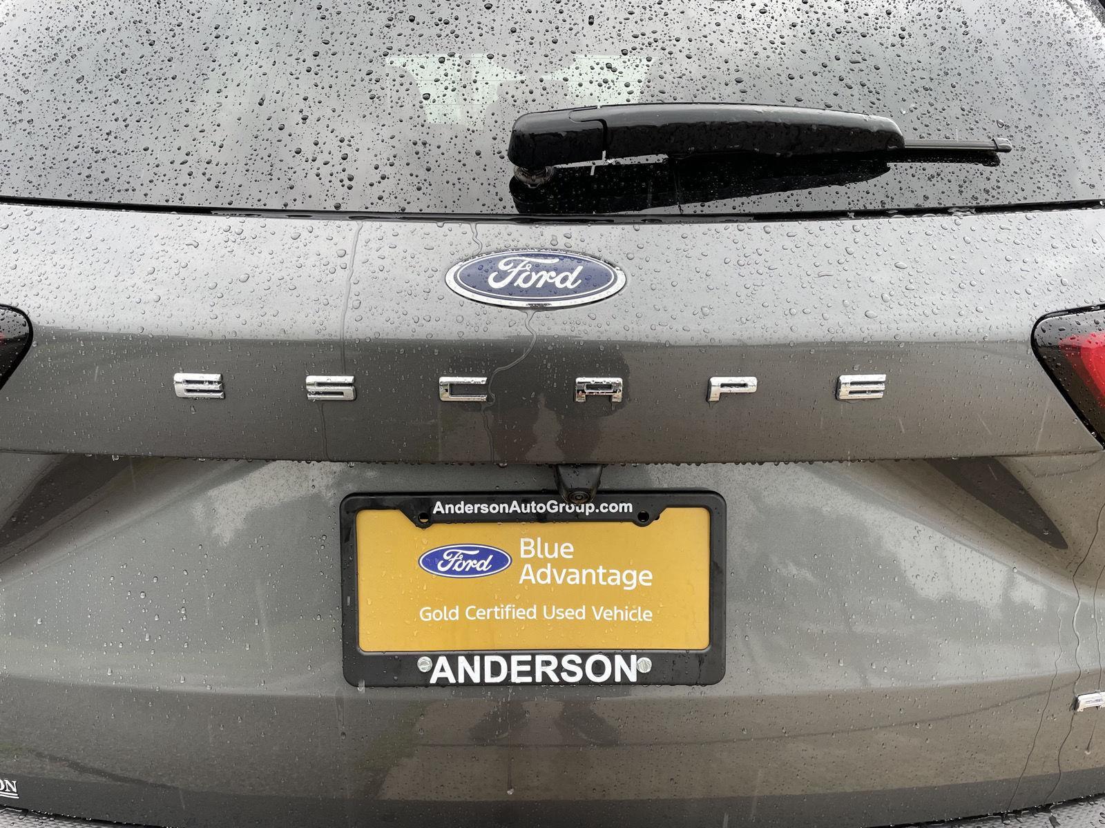 Vehicle photo 37