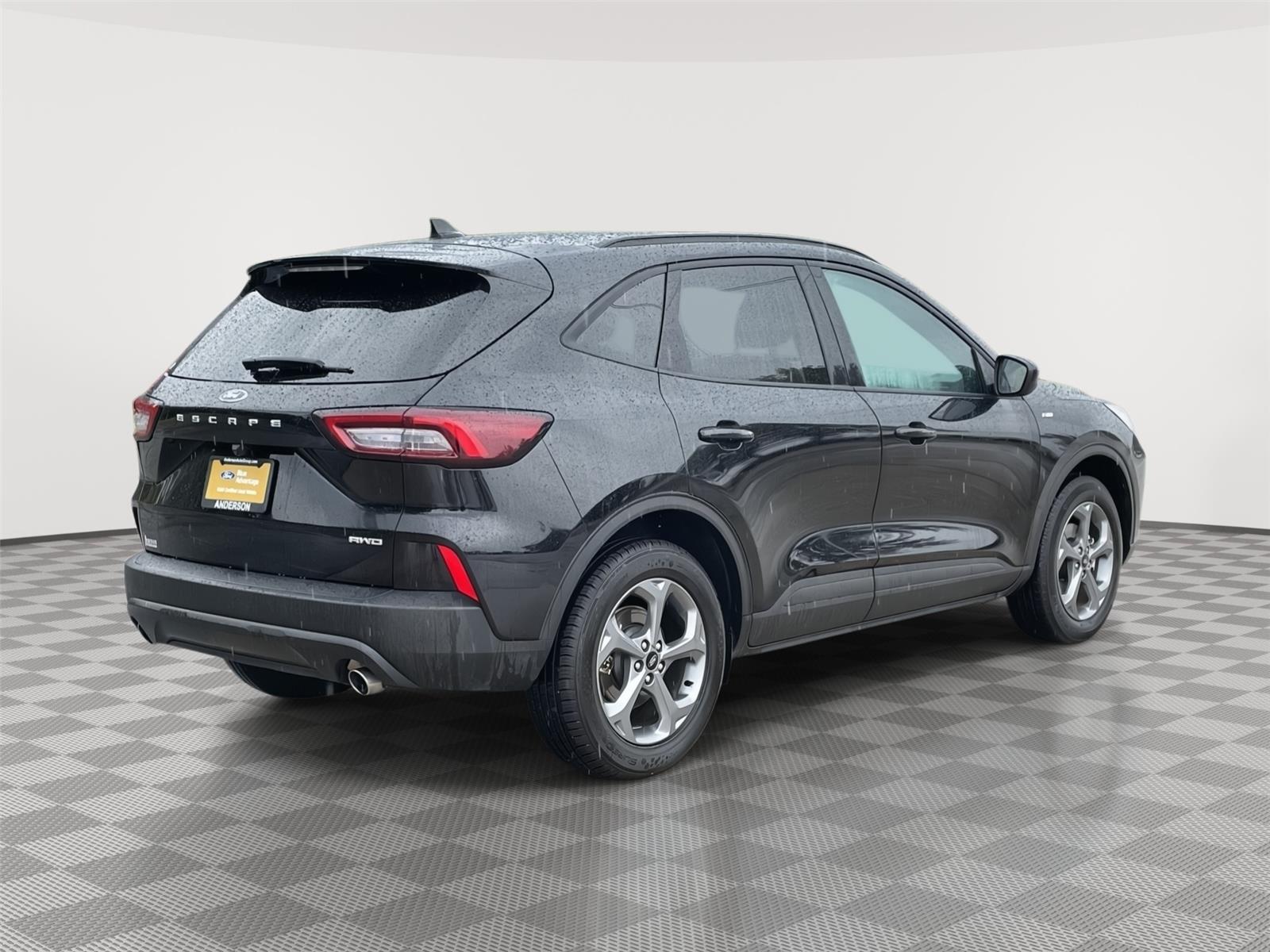 Vehicle photo 7