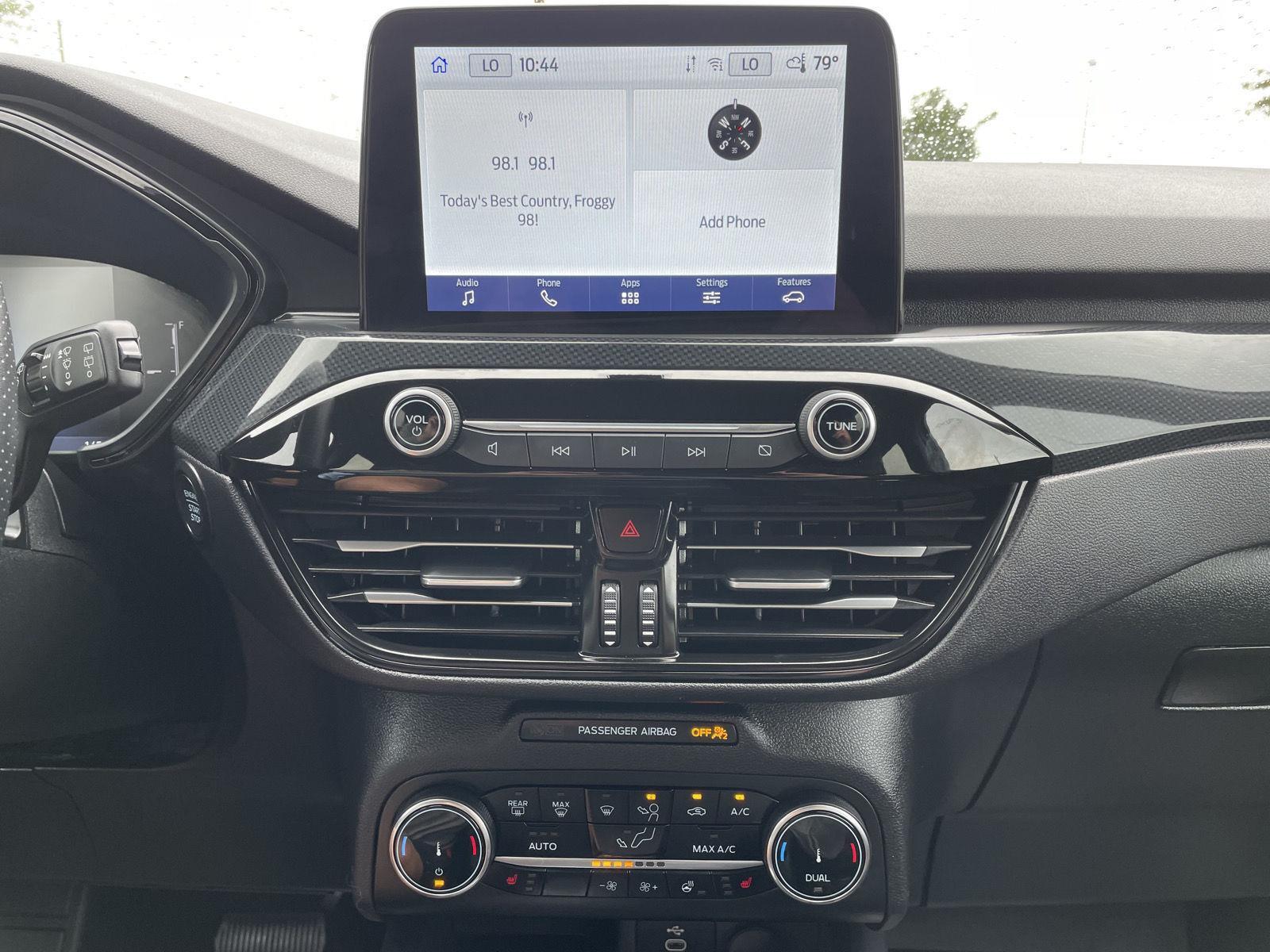 Vehicle photo 22