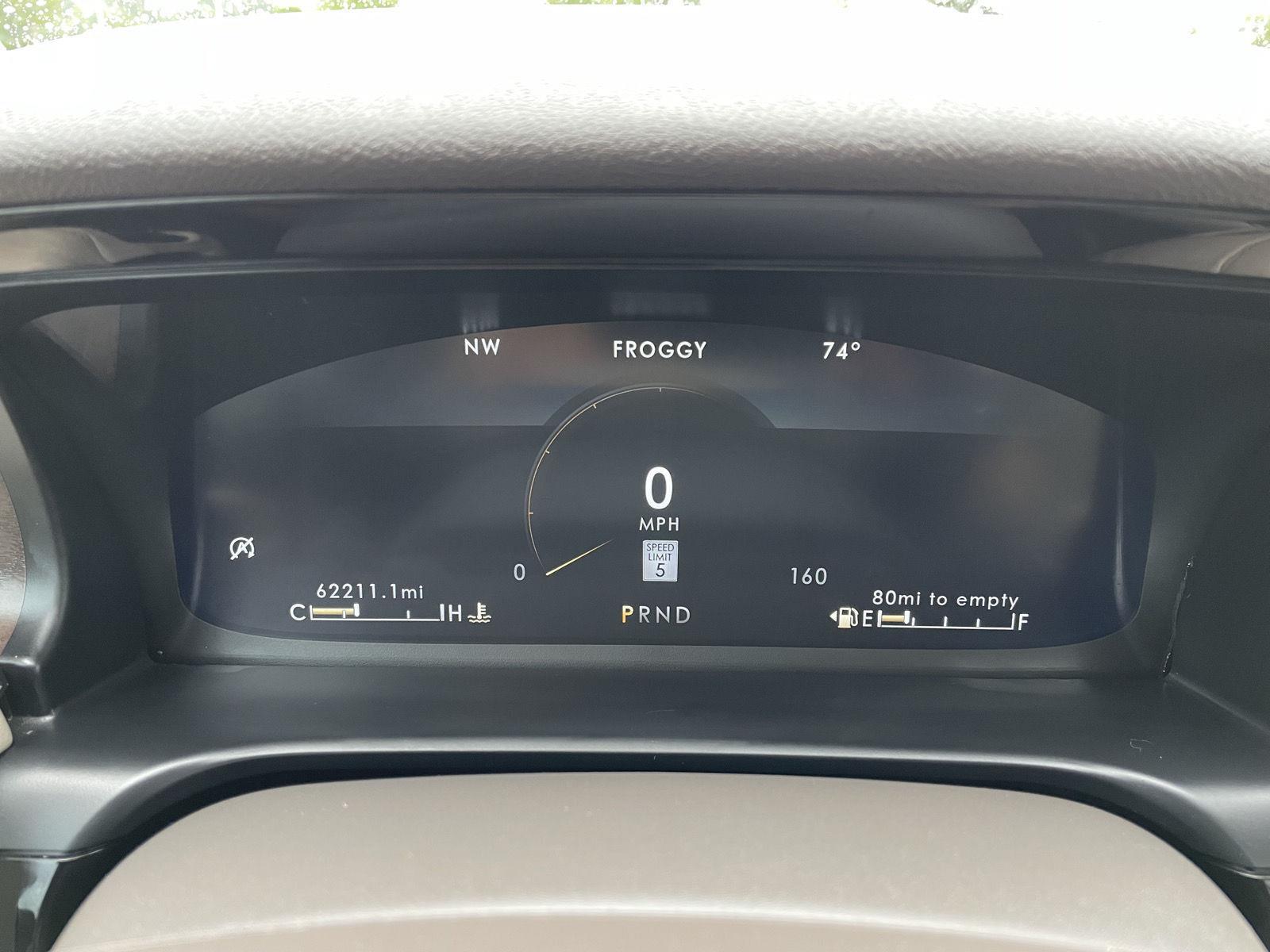 Vehicle photo 15