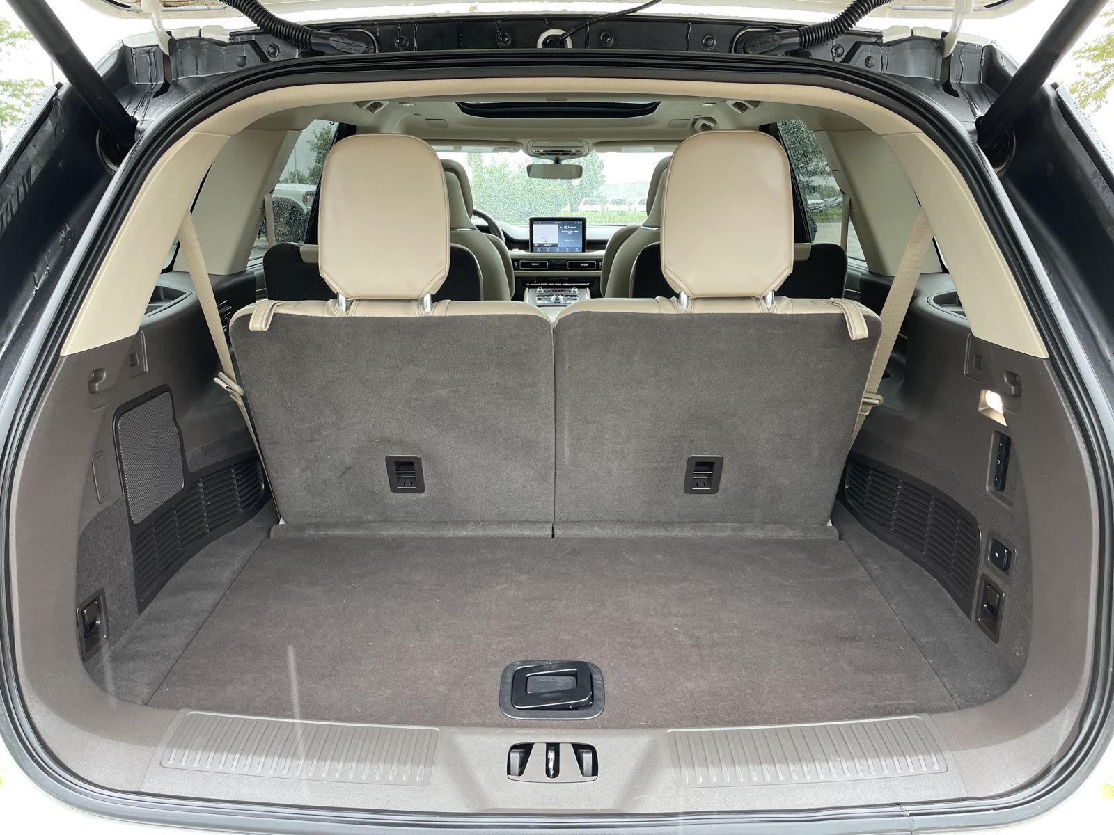 Vehicle photo 40