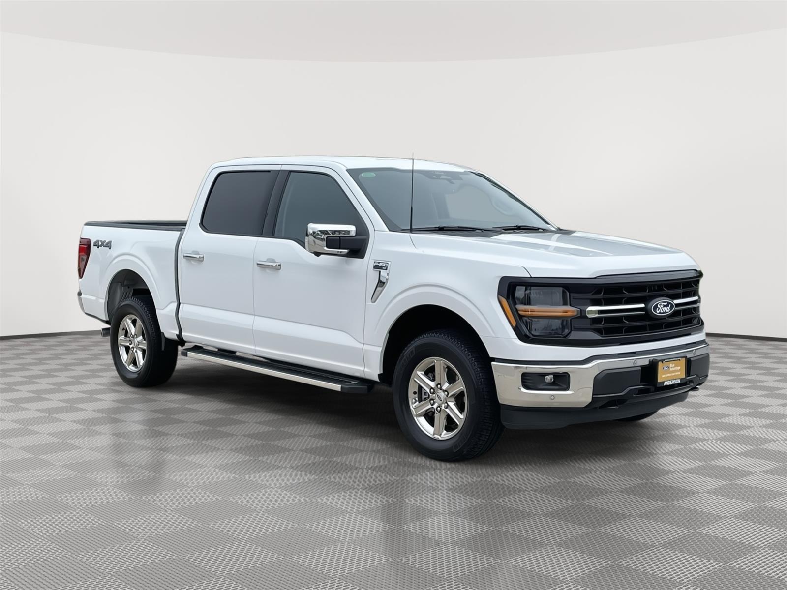 Vehicle photo 5