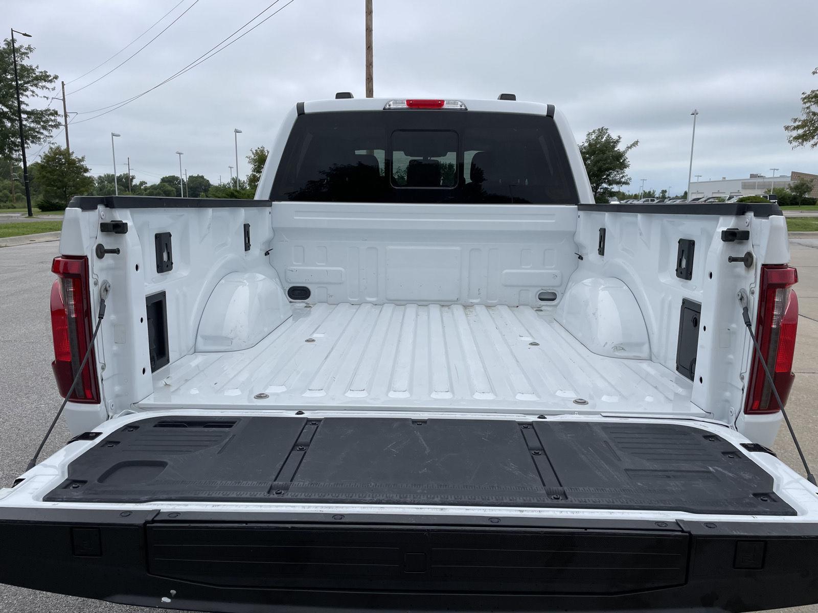 Vehicle photo 39