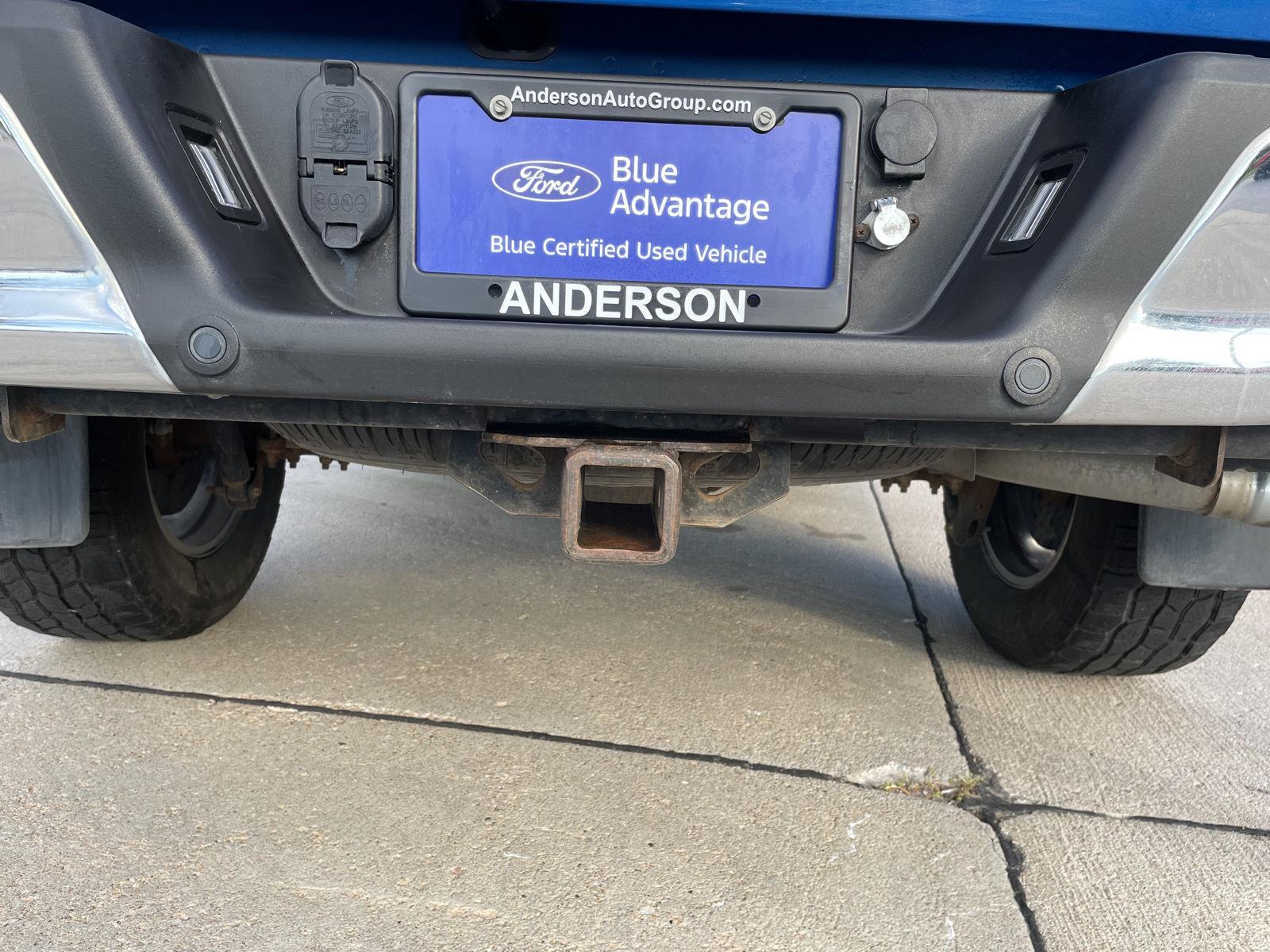 Vehicle photo 37