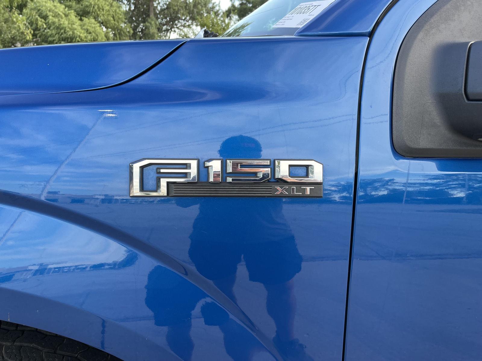 Vehicle photo 38