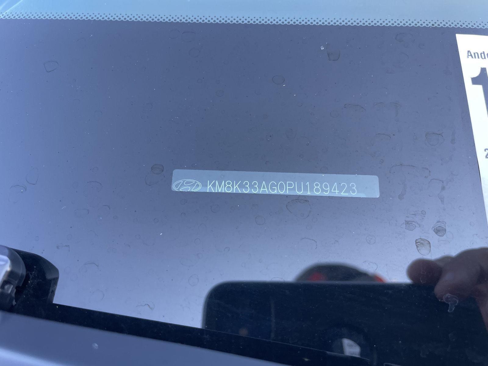 Vehicle photo 34