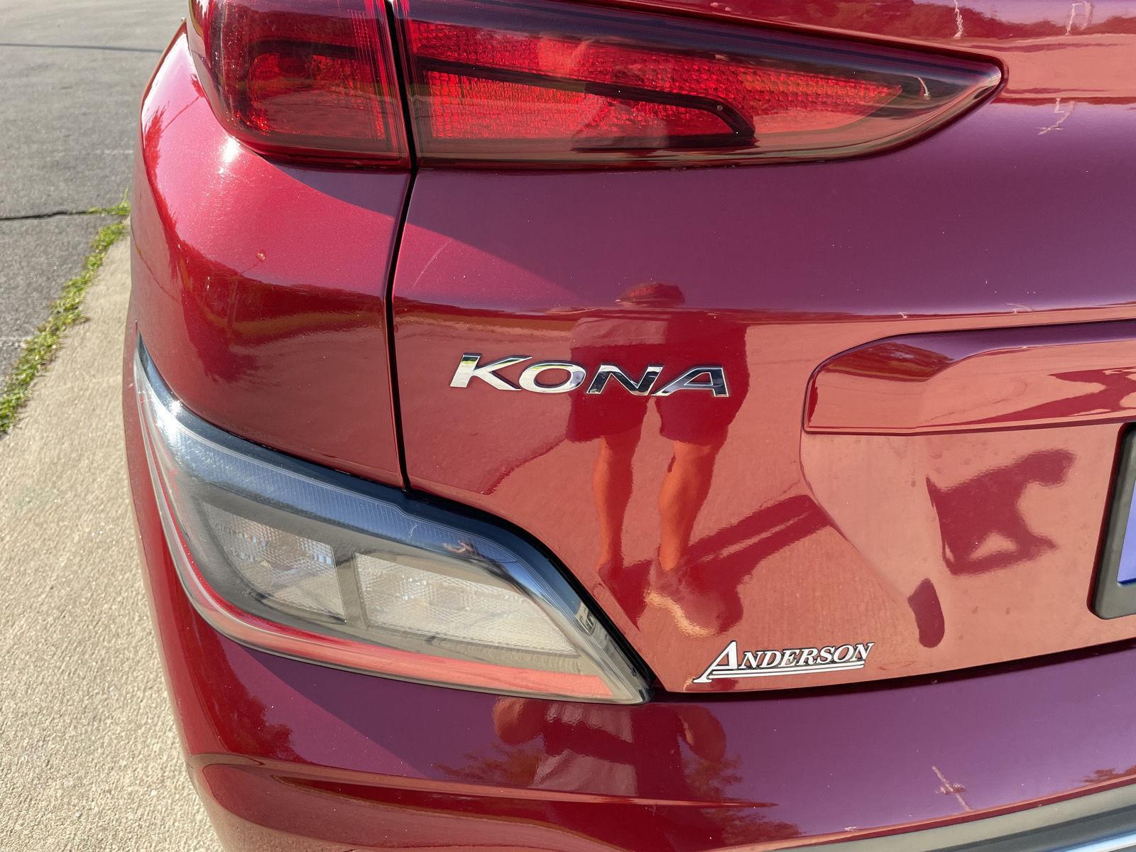 Vehicle photo 37