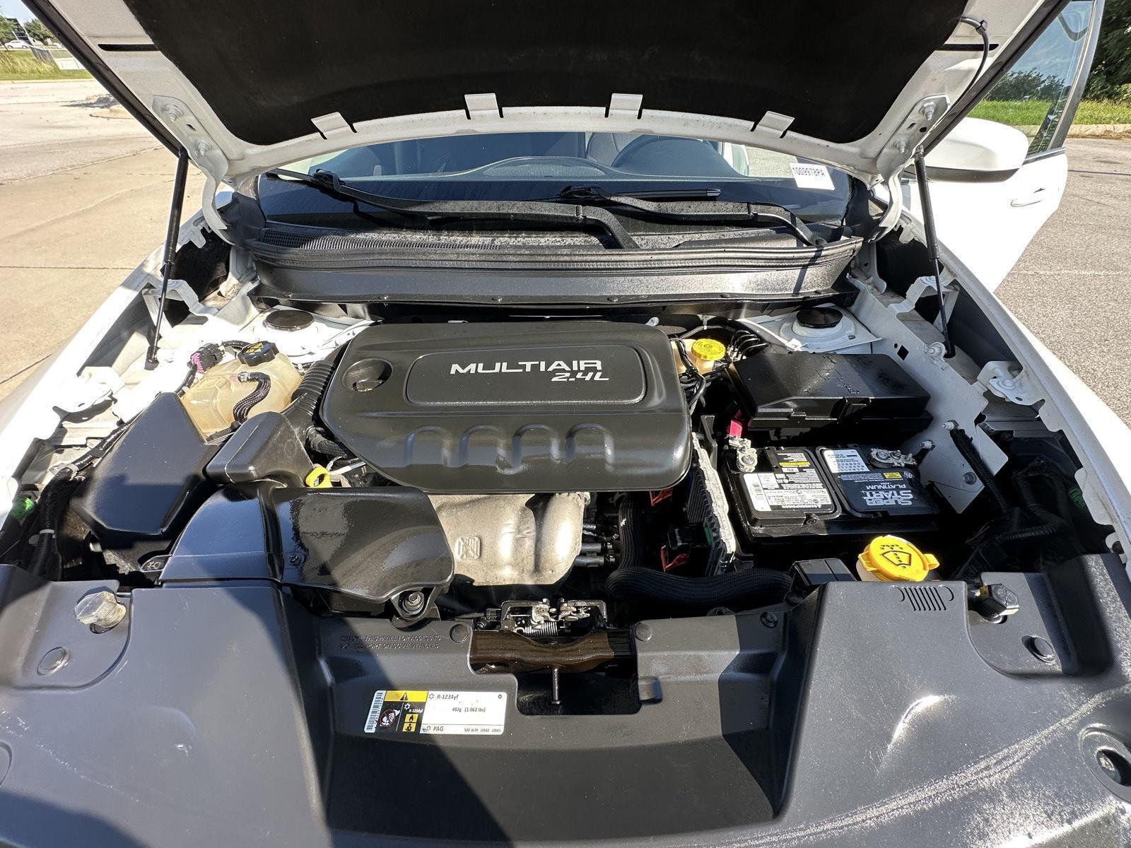 Vehicle photo 31