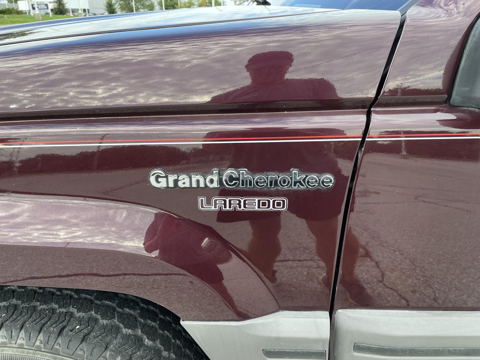 Vehicle photo 31