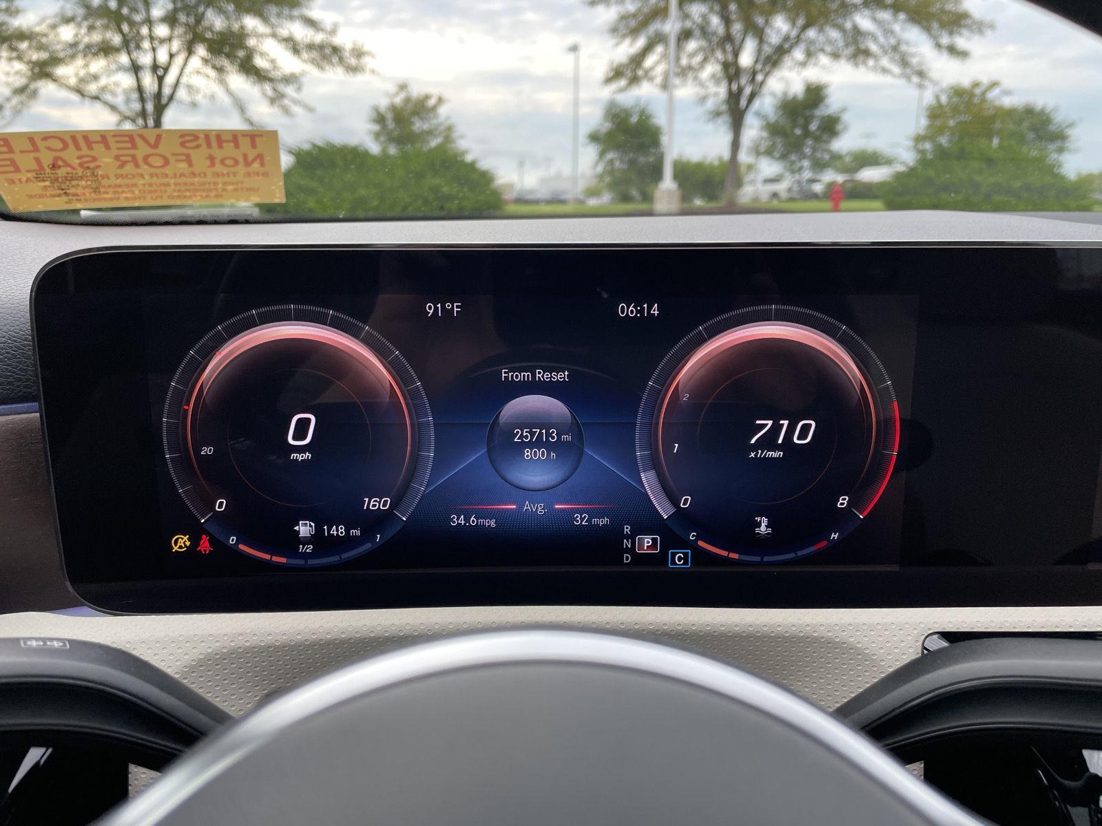 Vehicle photo 14