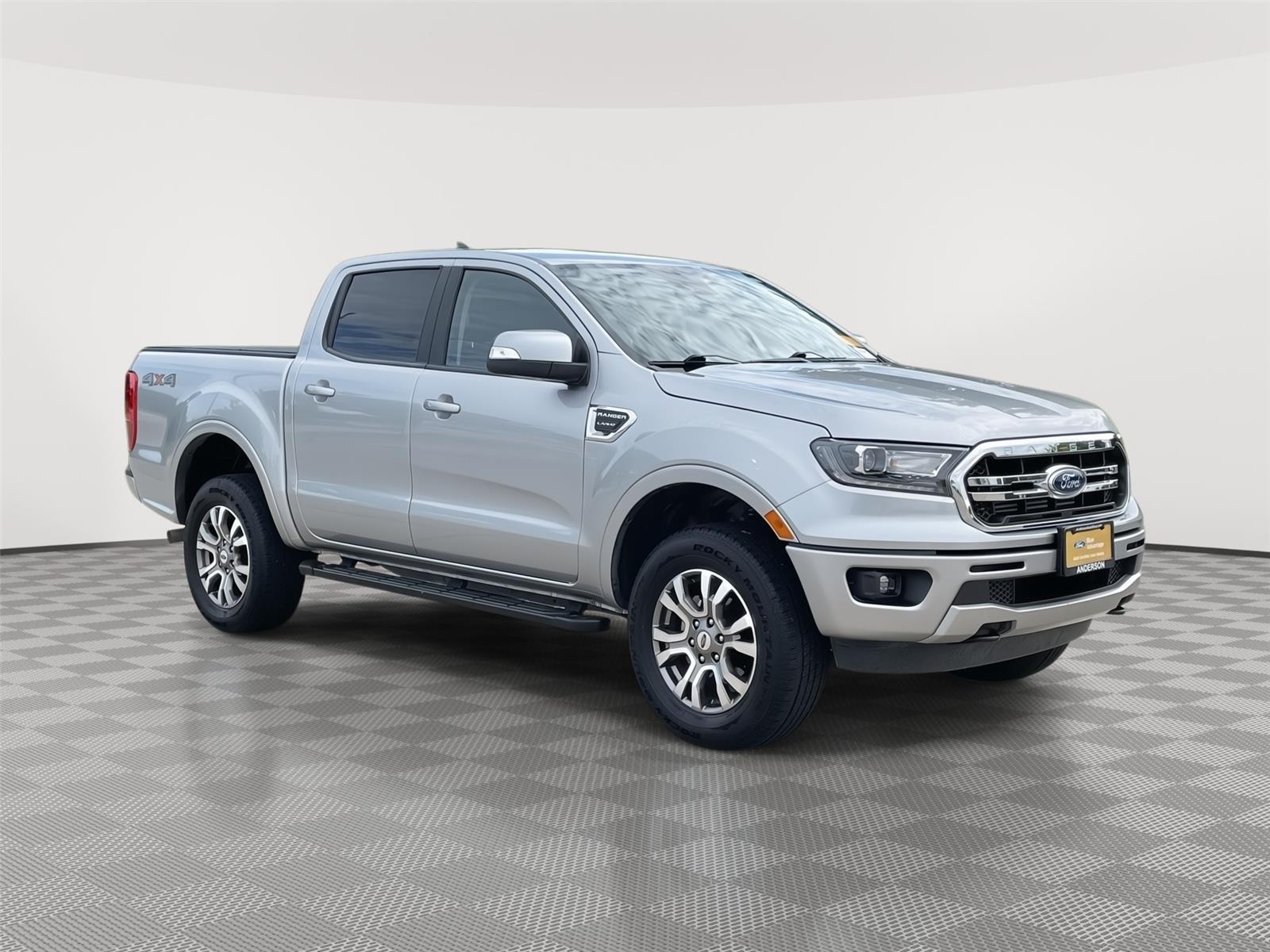 Vehicle photo 5