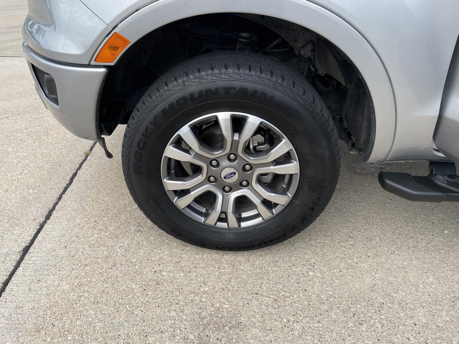 Vehicle photo 10