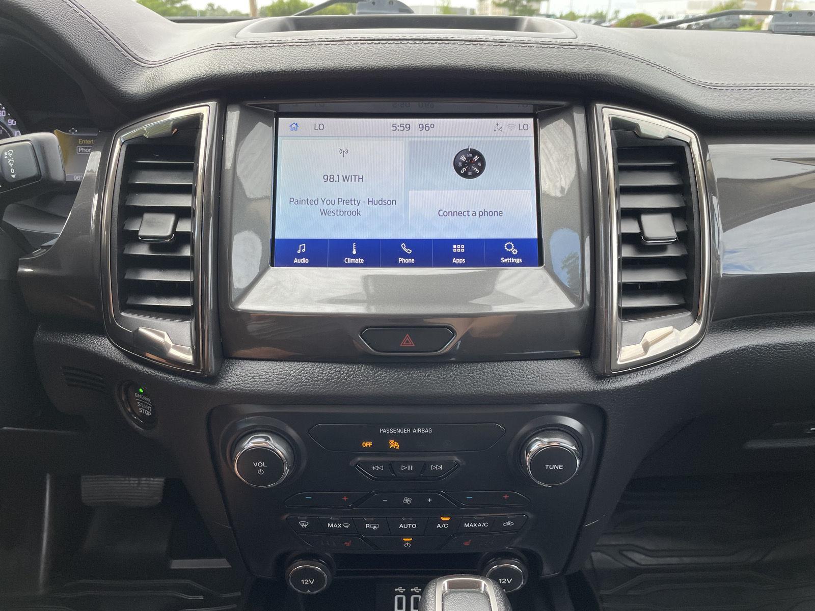 Vehicle photo 22