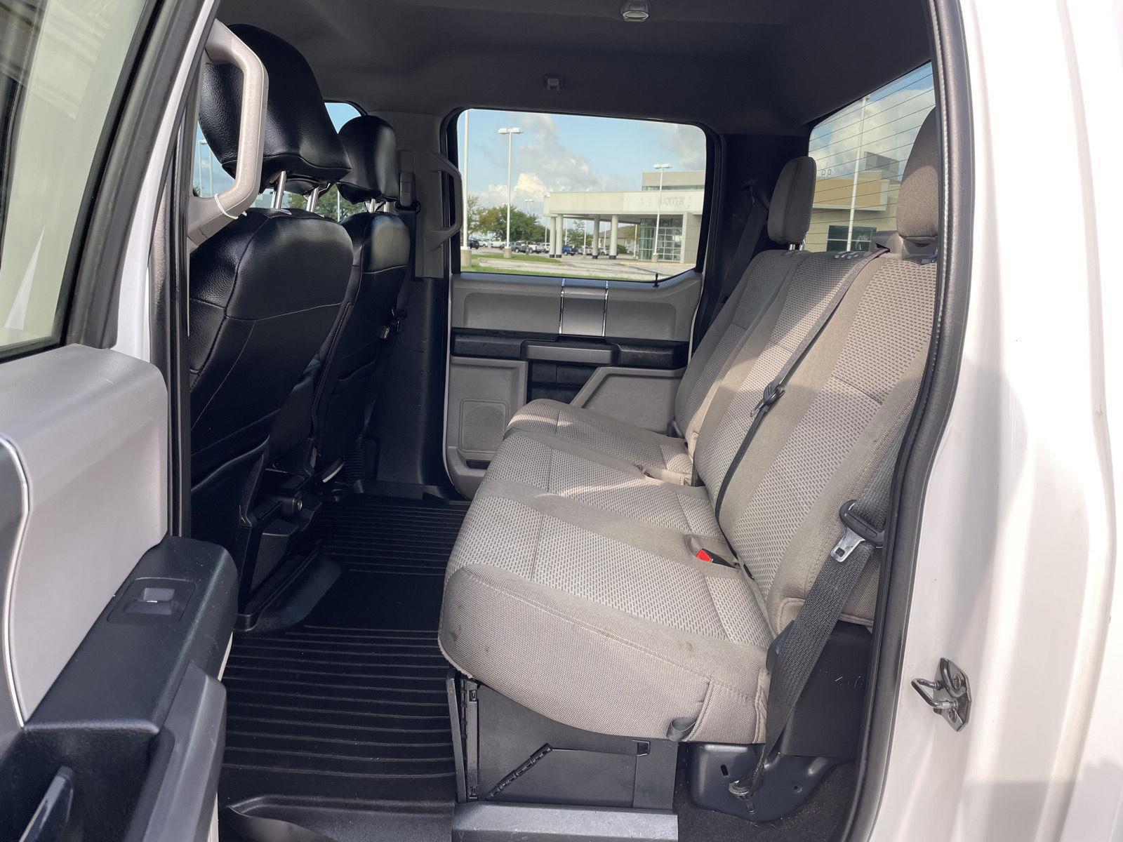 Vehicle photo 20