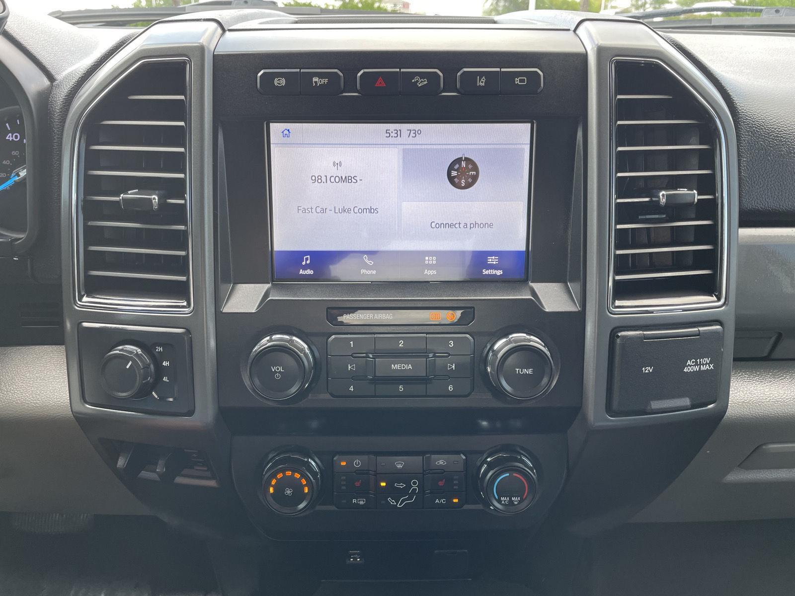 Vehicle photo 22