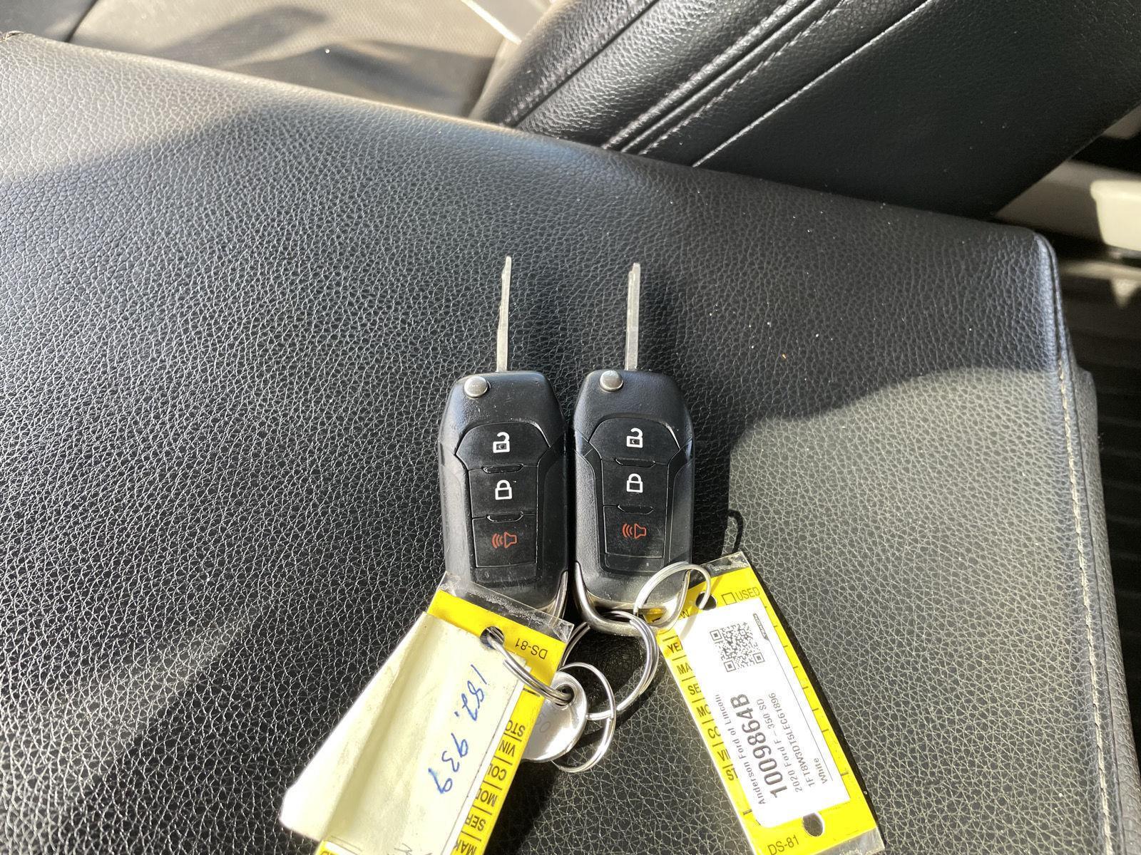 Vehicle photo 40