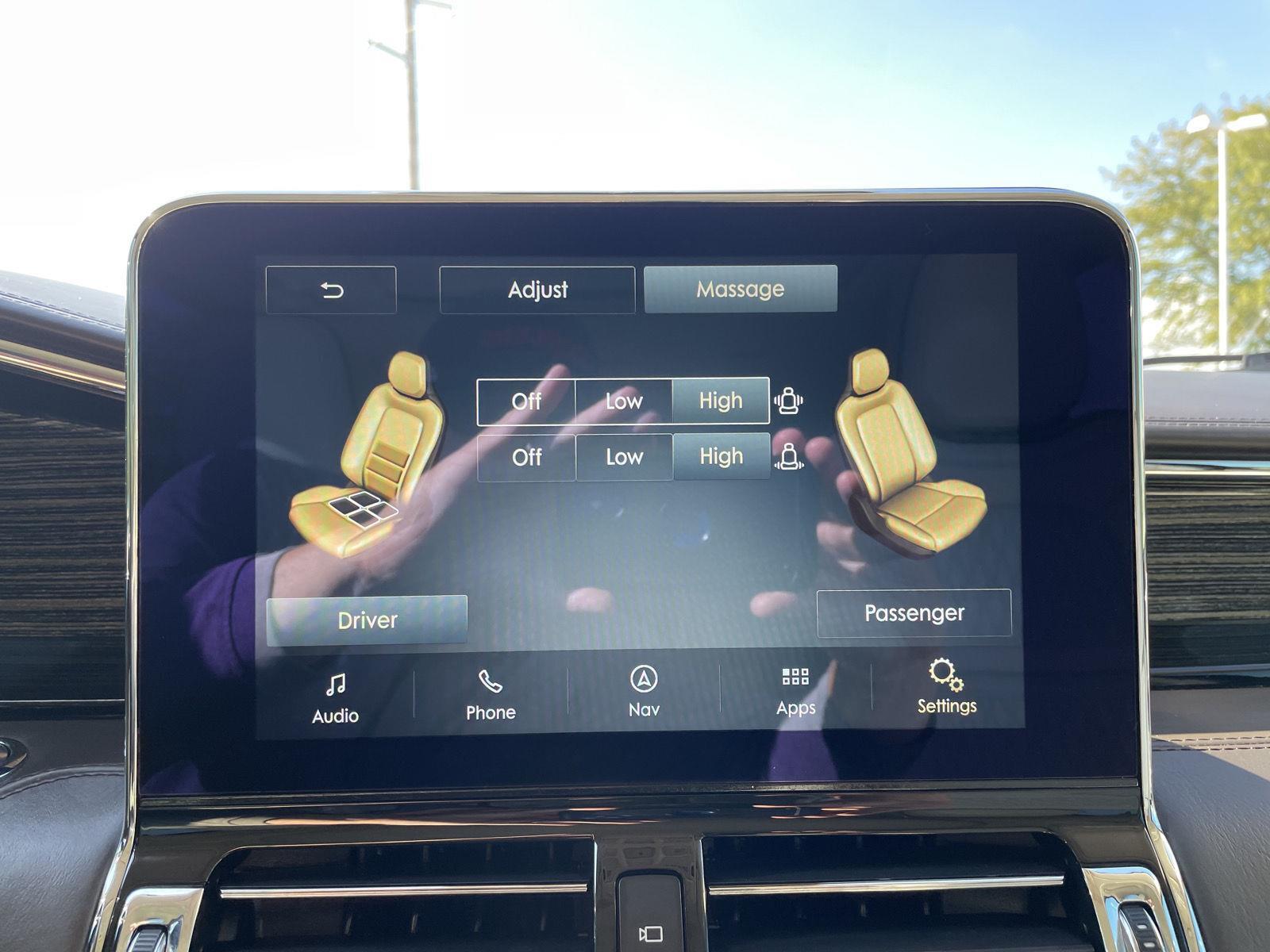 Vehicle photo 35