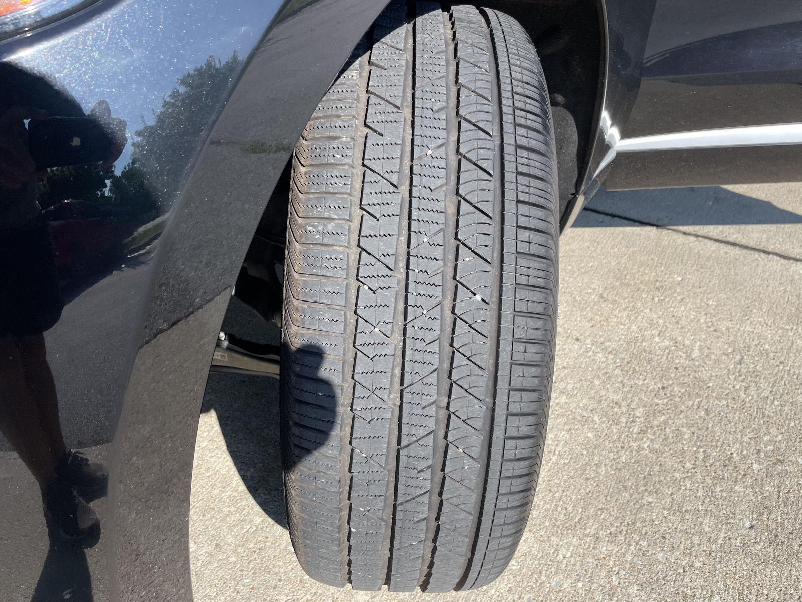 Vehicle photo 11