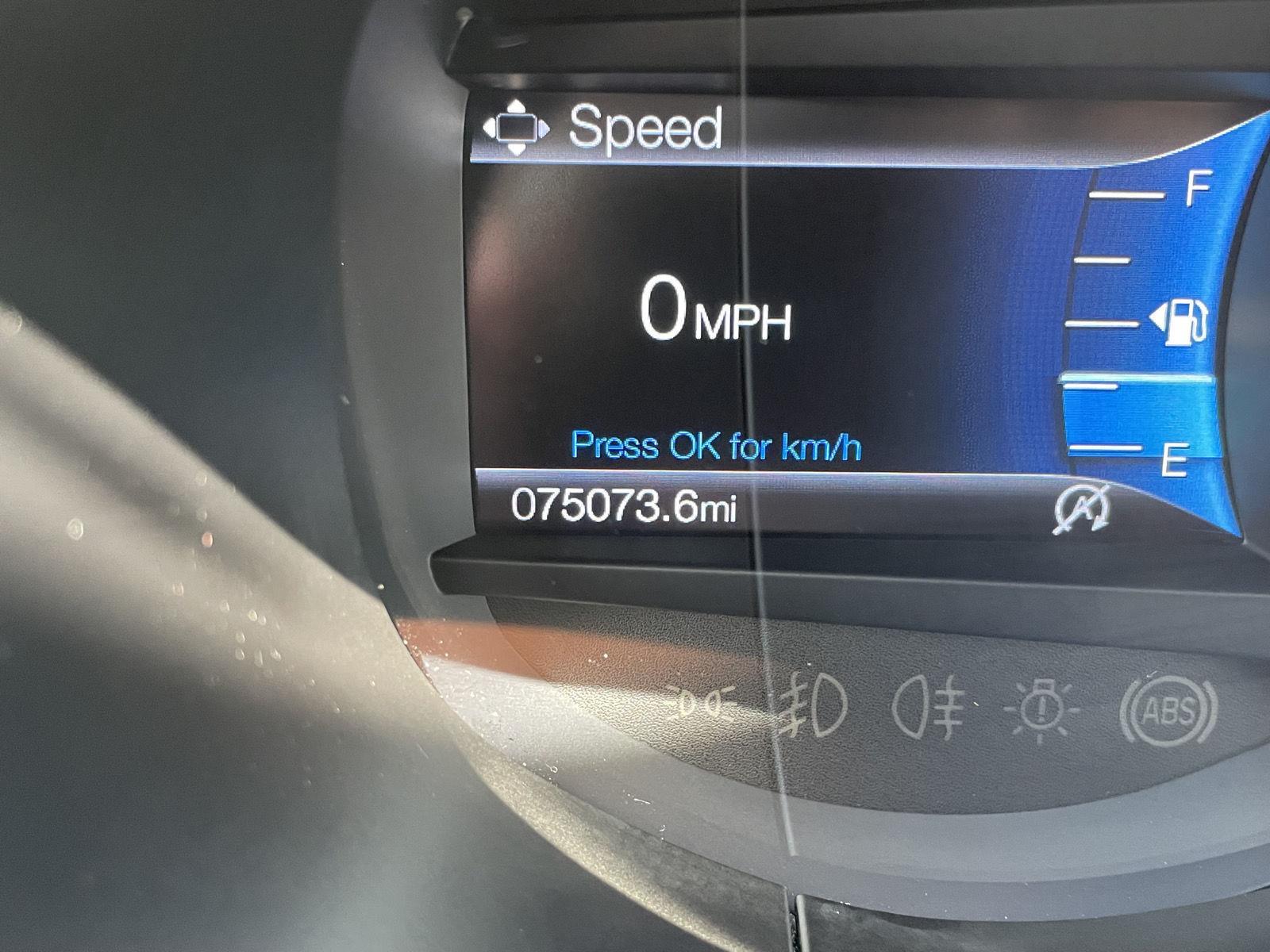 Vehicle photo 3