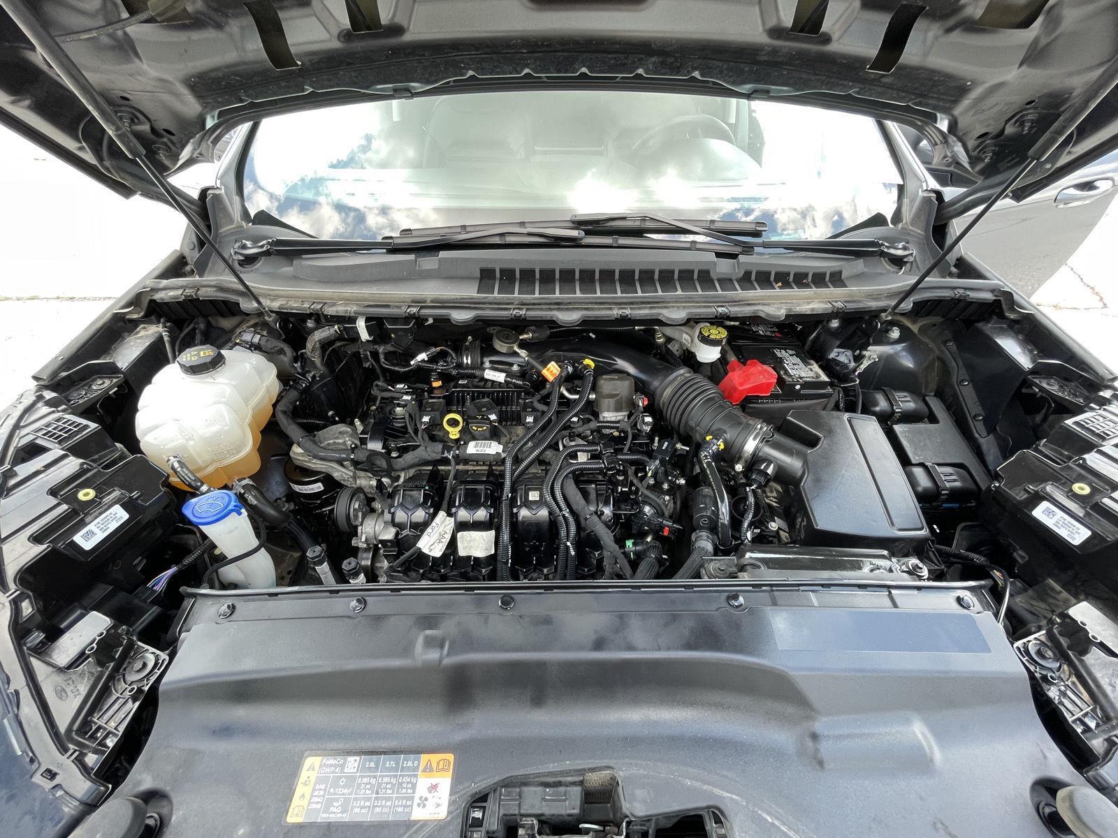 Vehicle photo 33