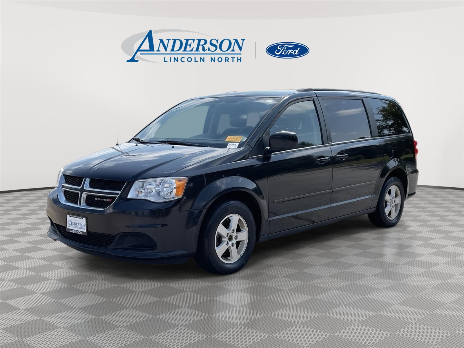 Vehicle photo 1