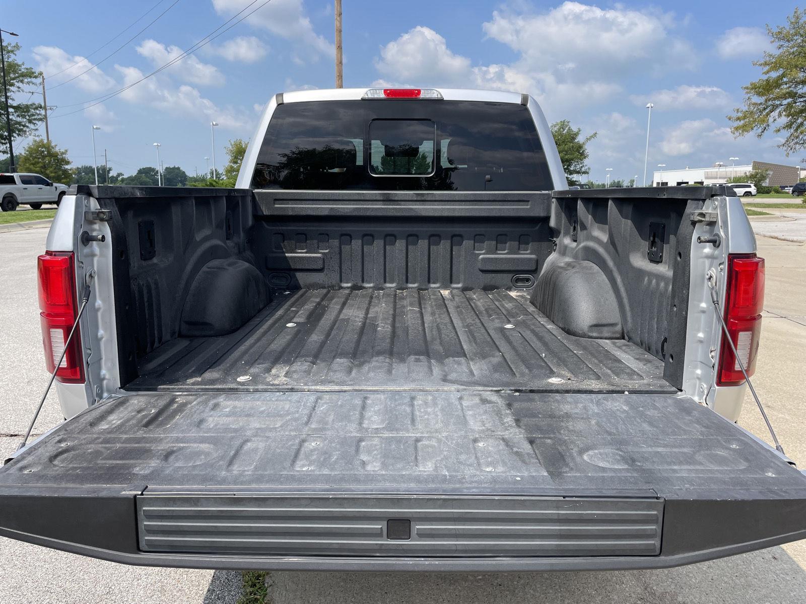 Vehicle photo 42