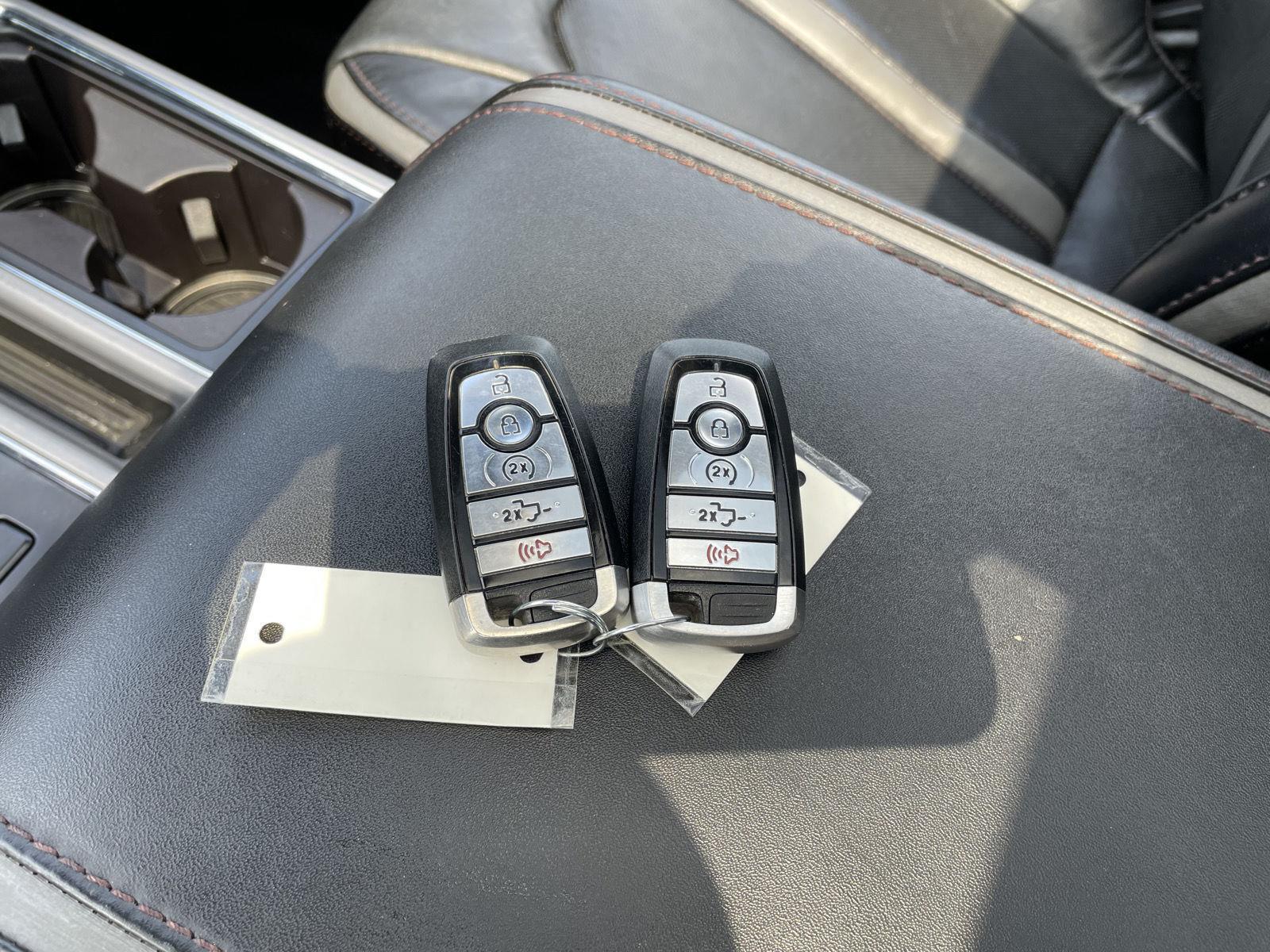 Vehicle photo 46