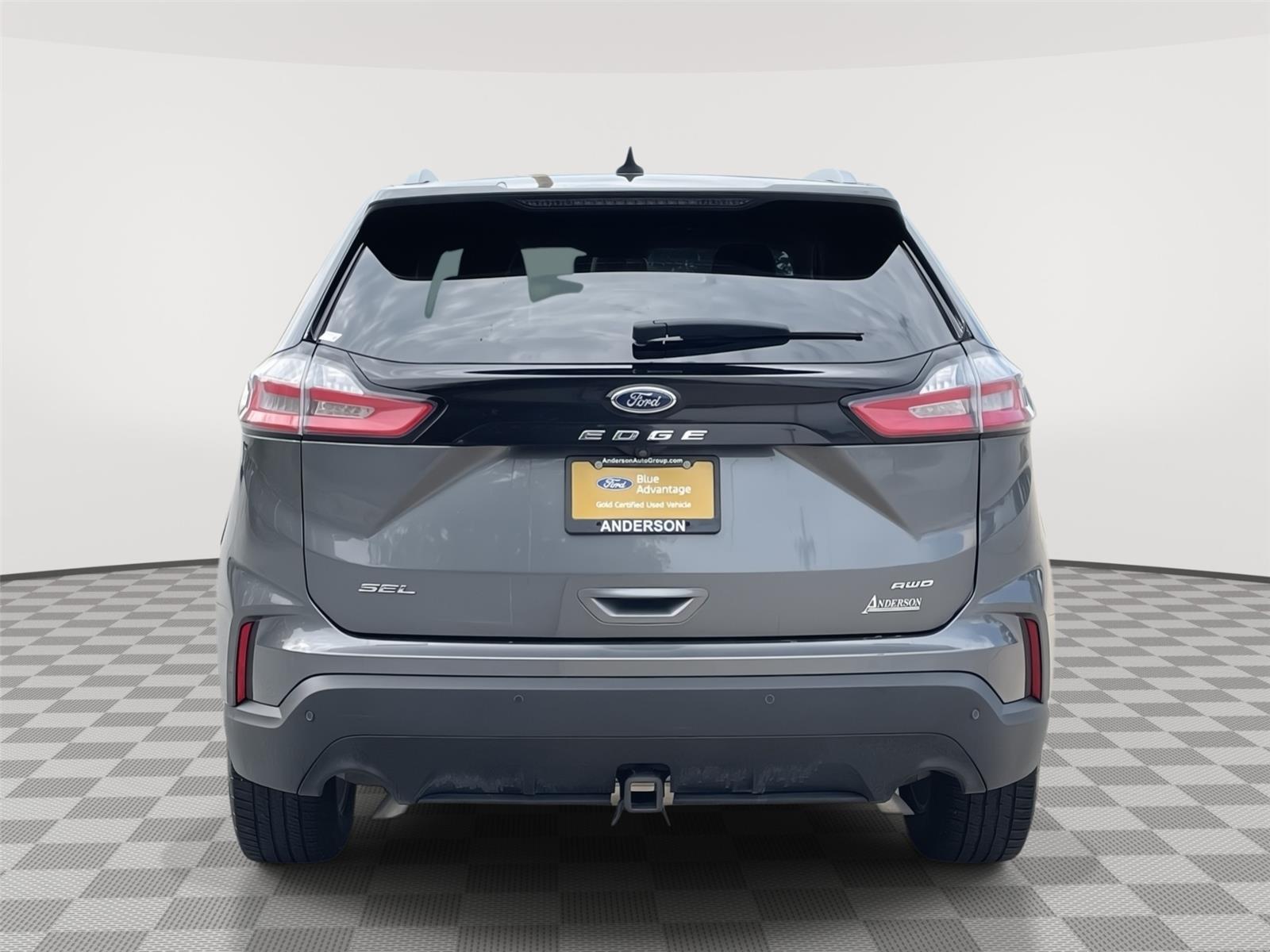 Vehicle photo 8