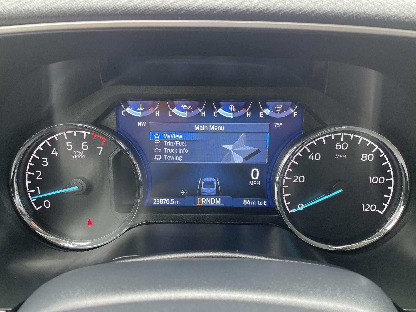 Vehicle photo 14