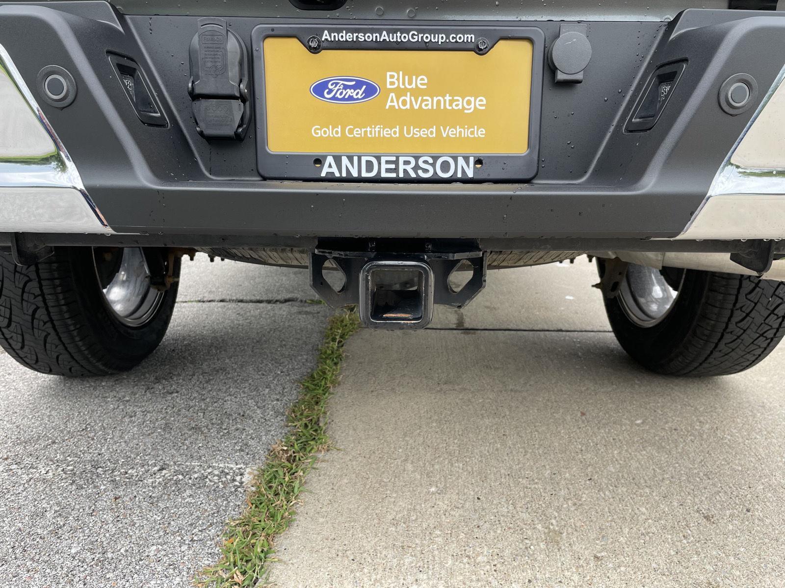 Vehicle photo 38