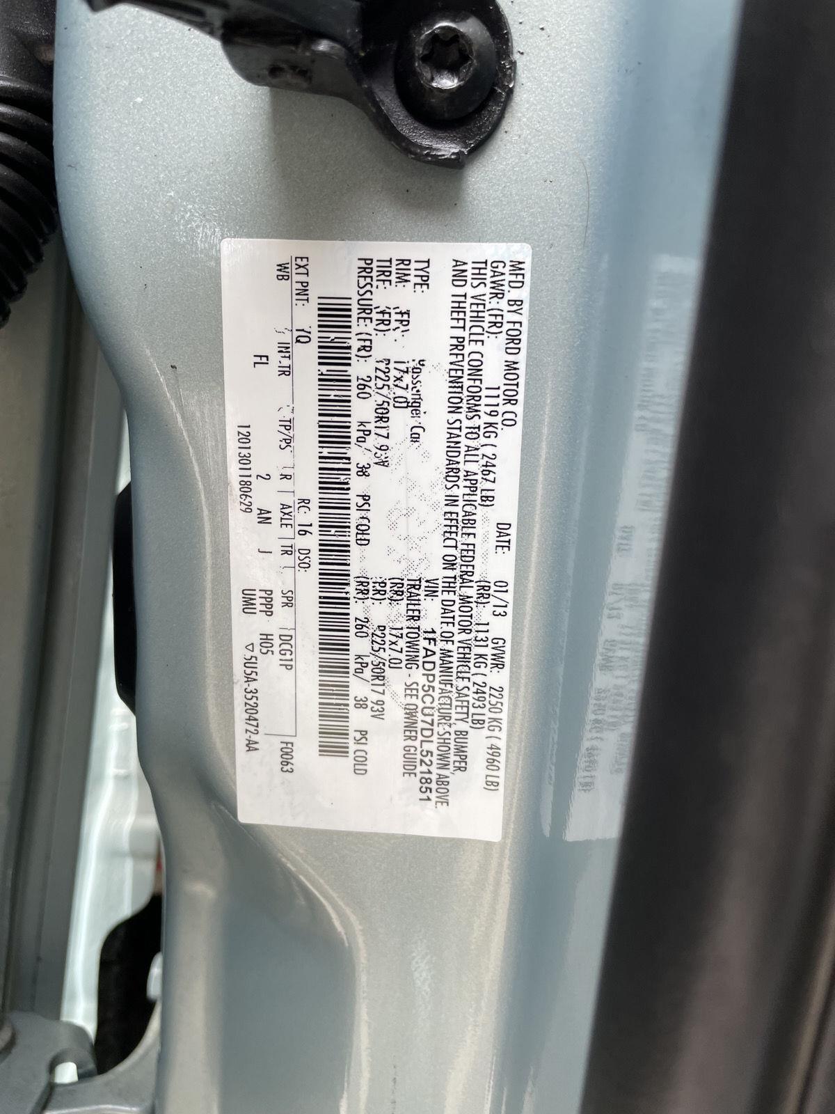 Vehicle photo 26