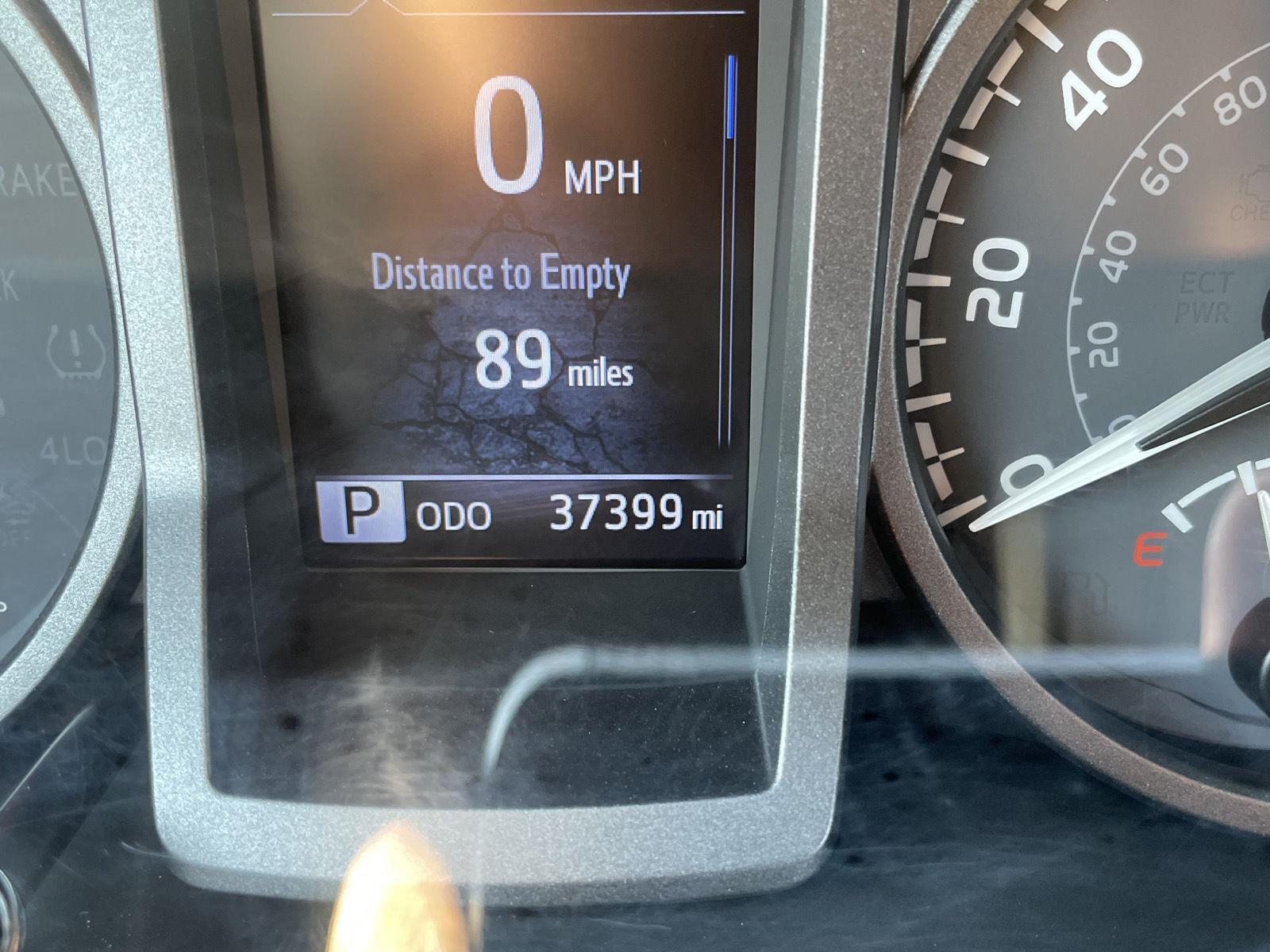 Vehicle photo 3