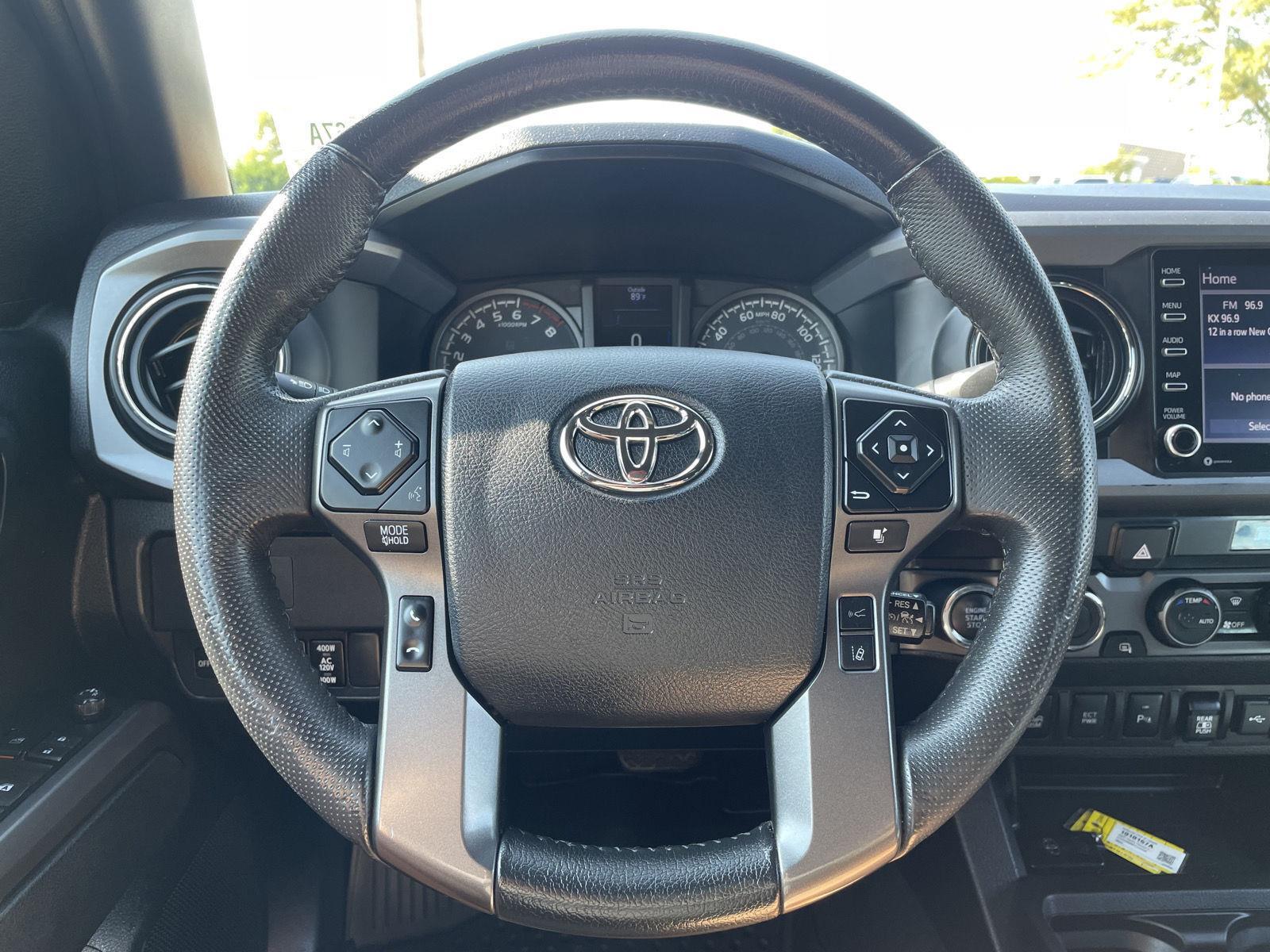 Vehicle photo 11