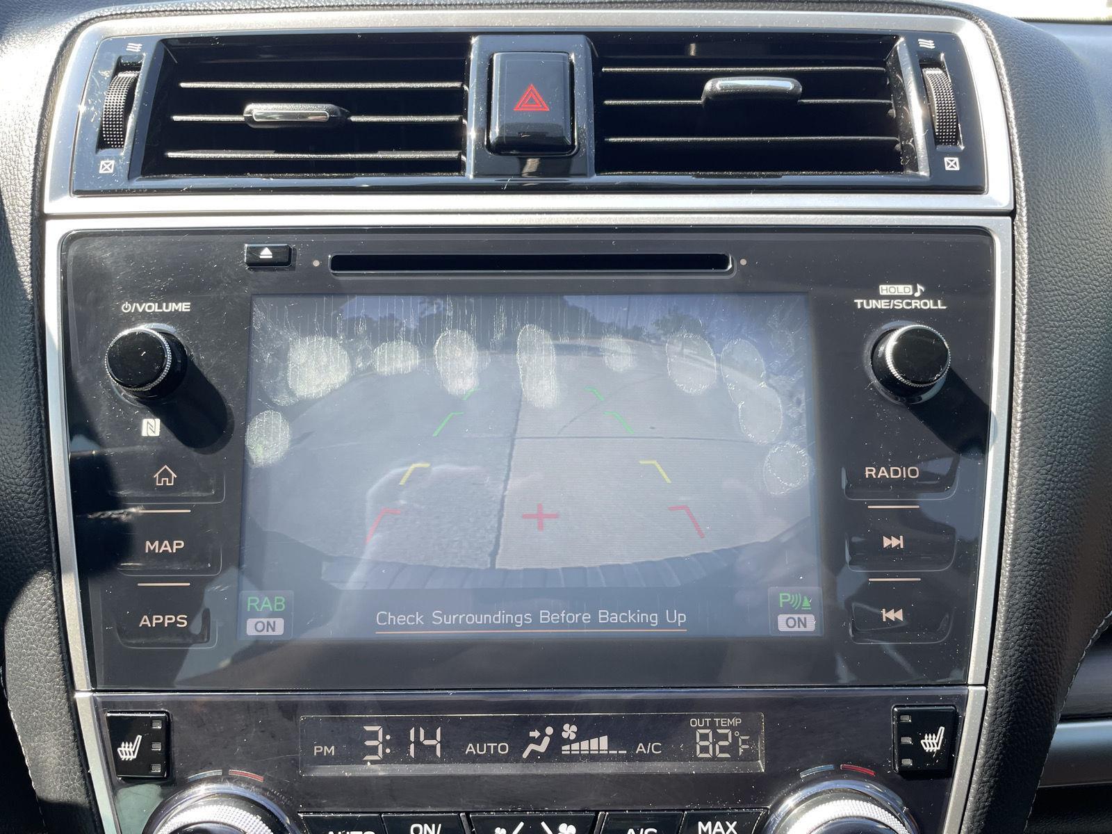 Vehicle photo 24