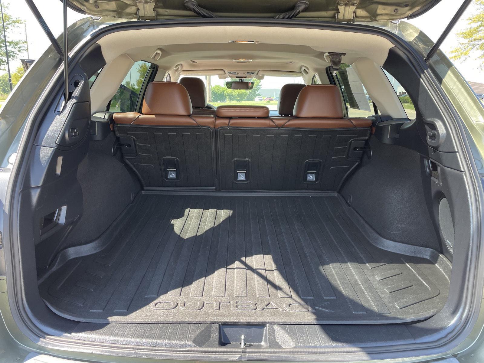 Vehicle photo 36
