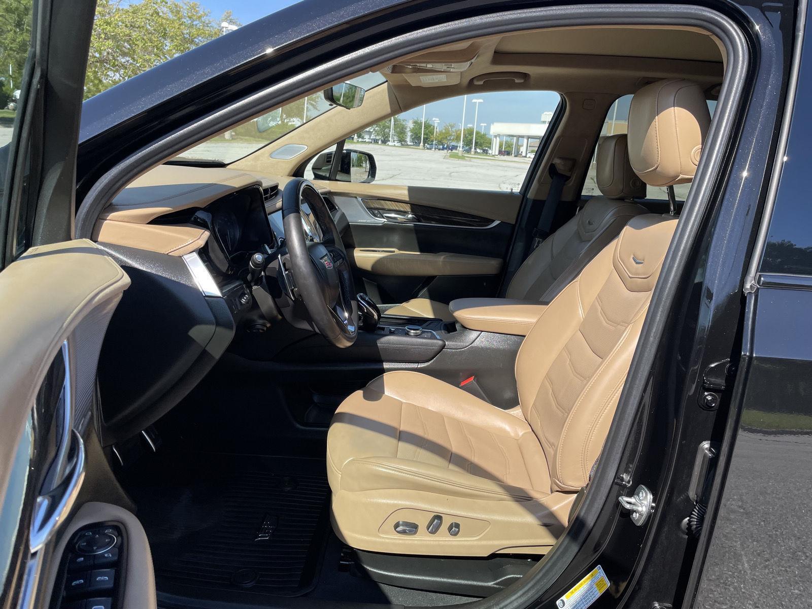 Vehicle photo 16