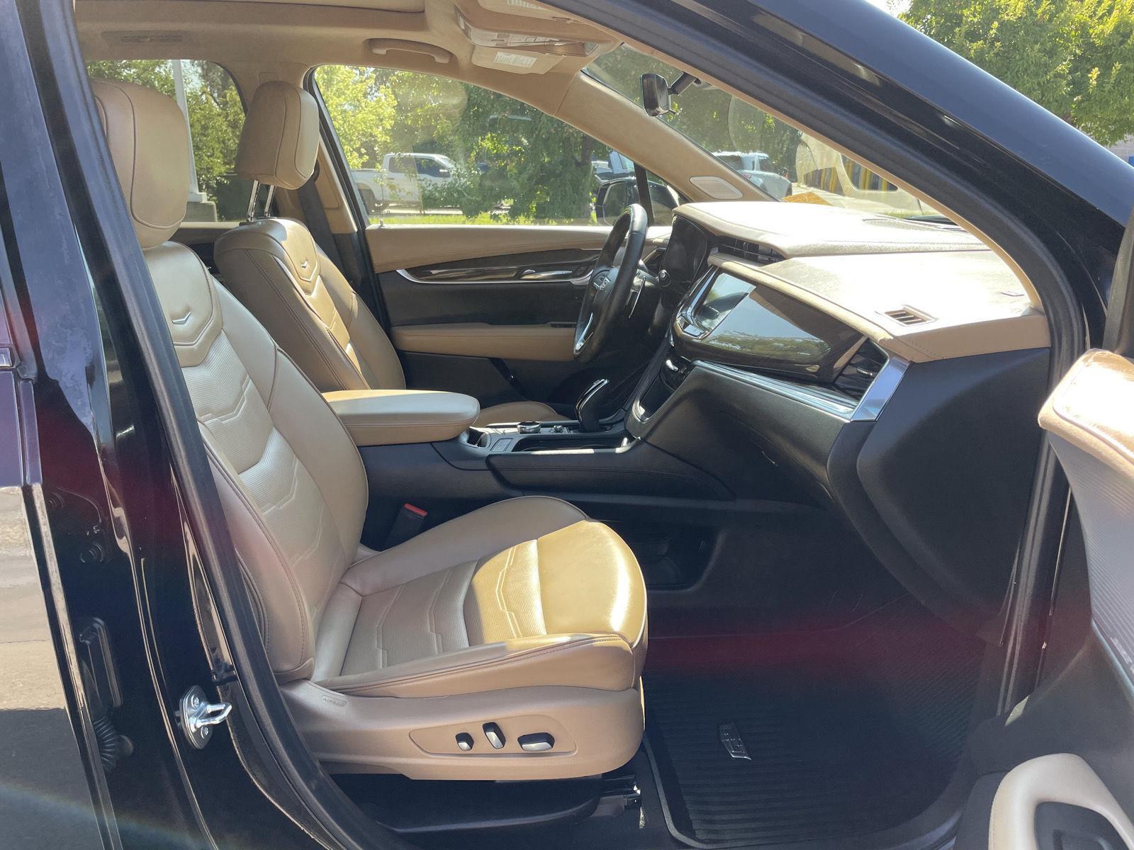 Vehicle photo 18