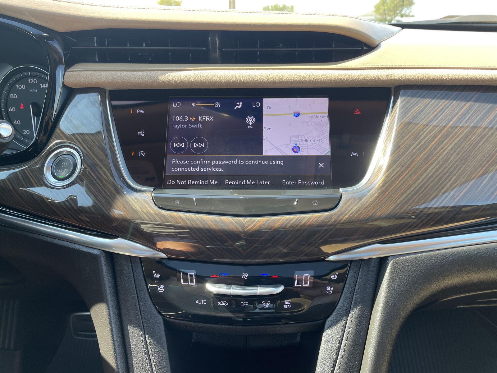 Vehicle photo 25