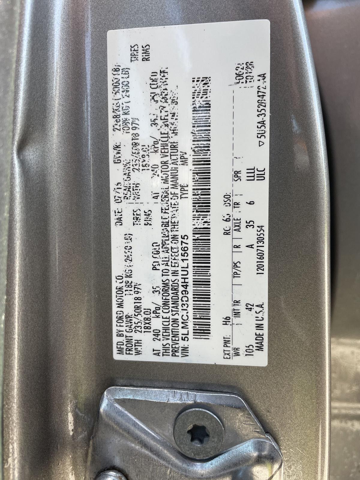Vehicle photo 31