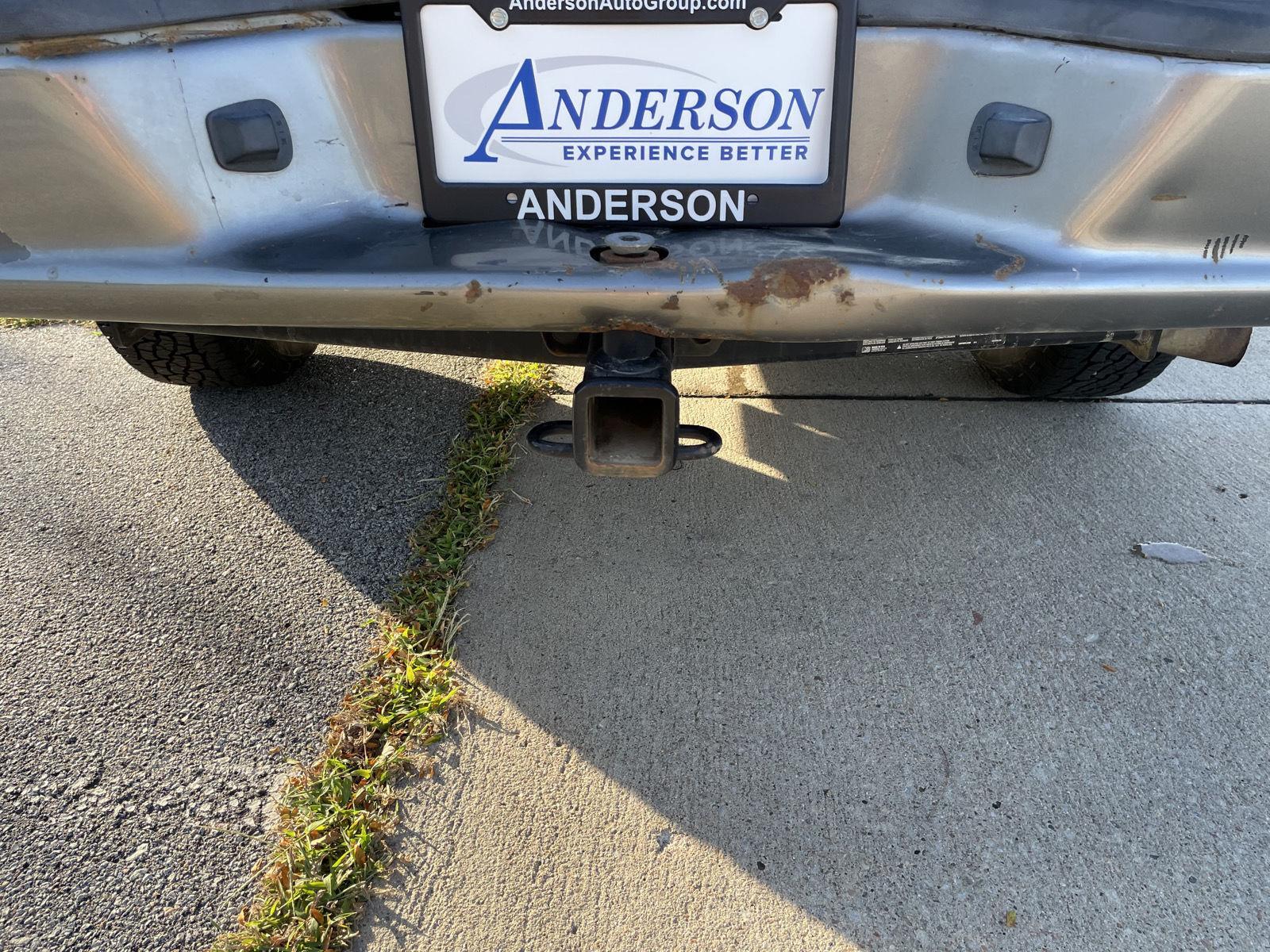 Vehicle photo 32