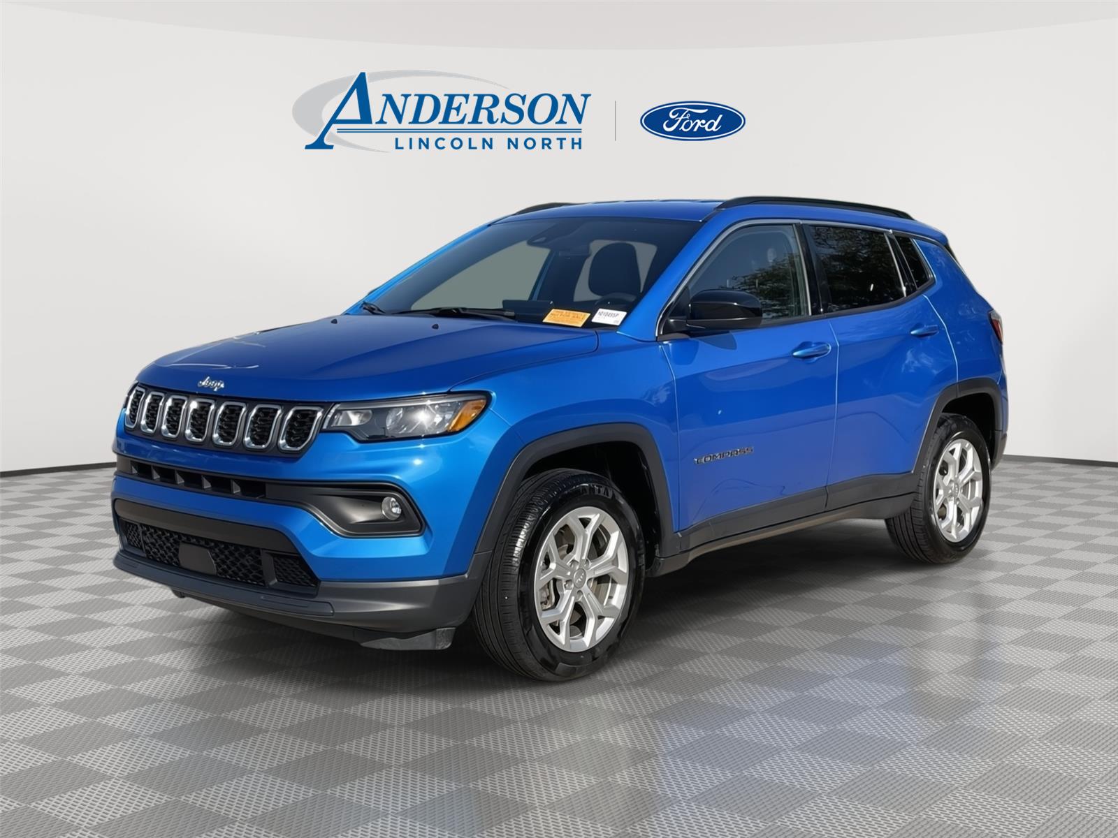Vehicle photo 1