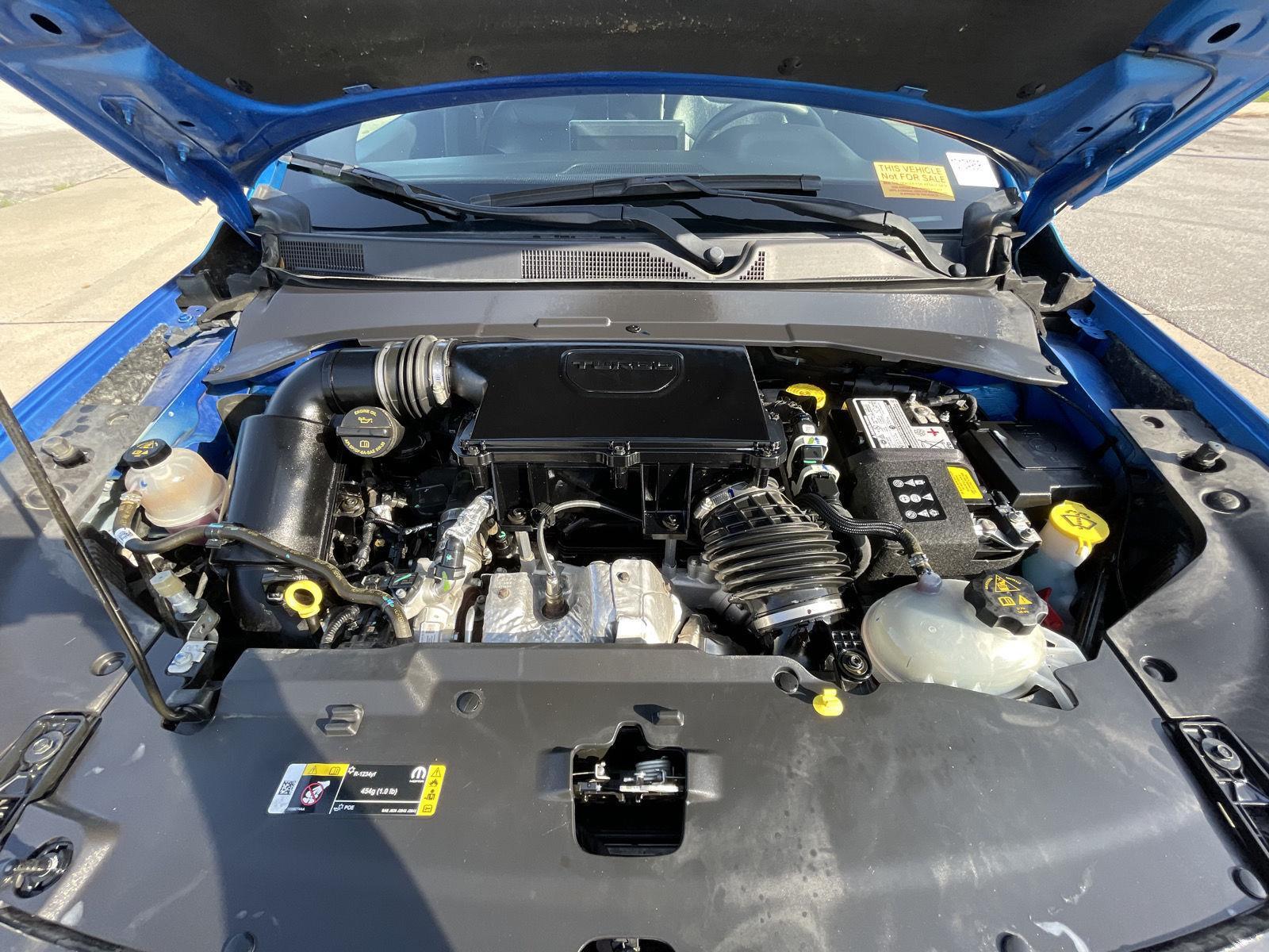 Vehicle photo 32