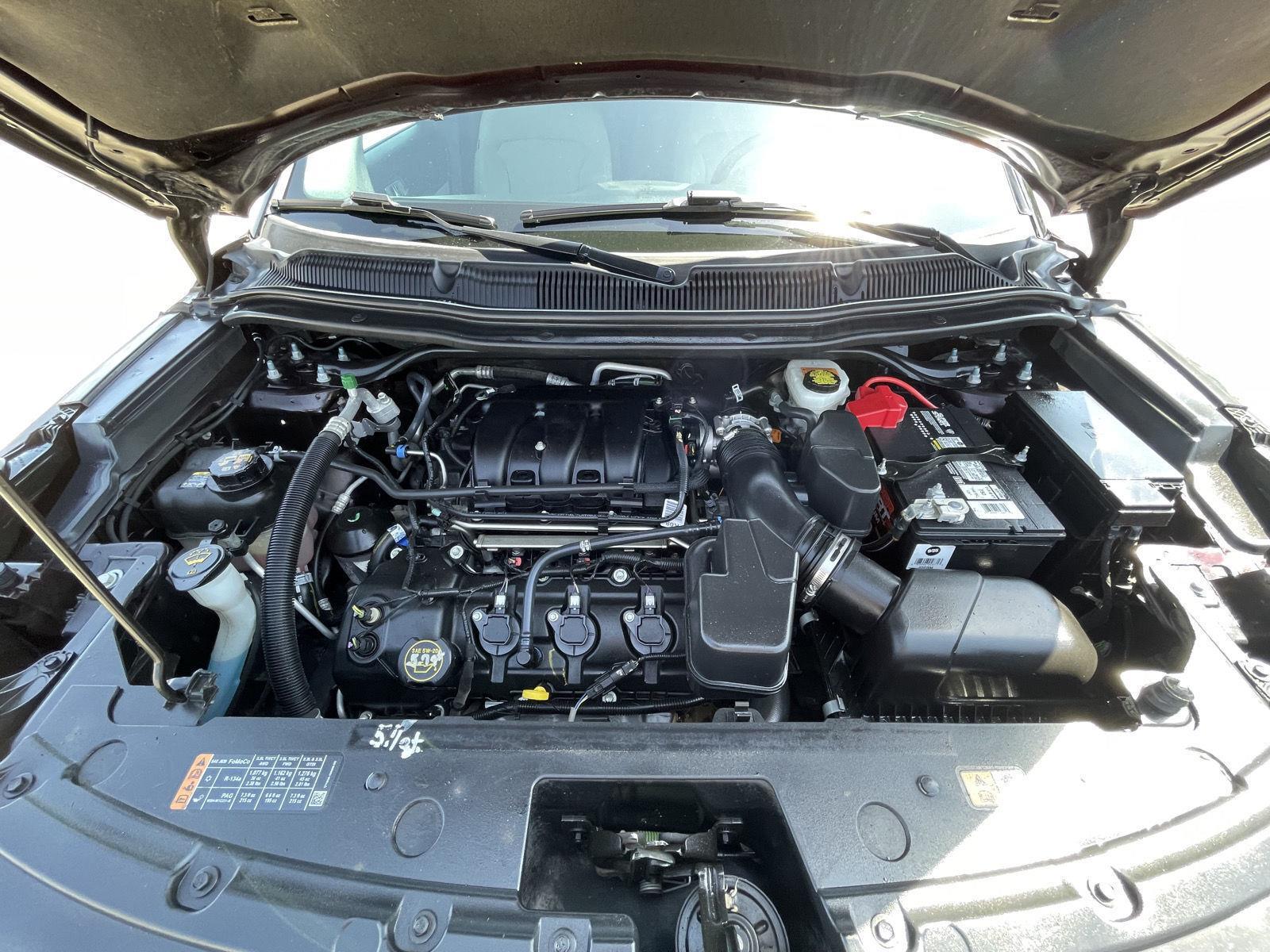 Vehicle photo 36