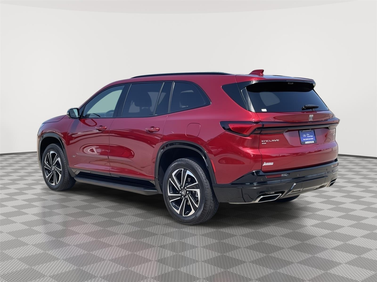 Vehicle photo 9